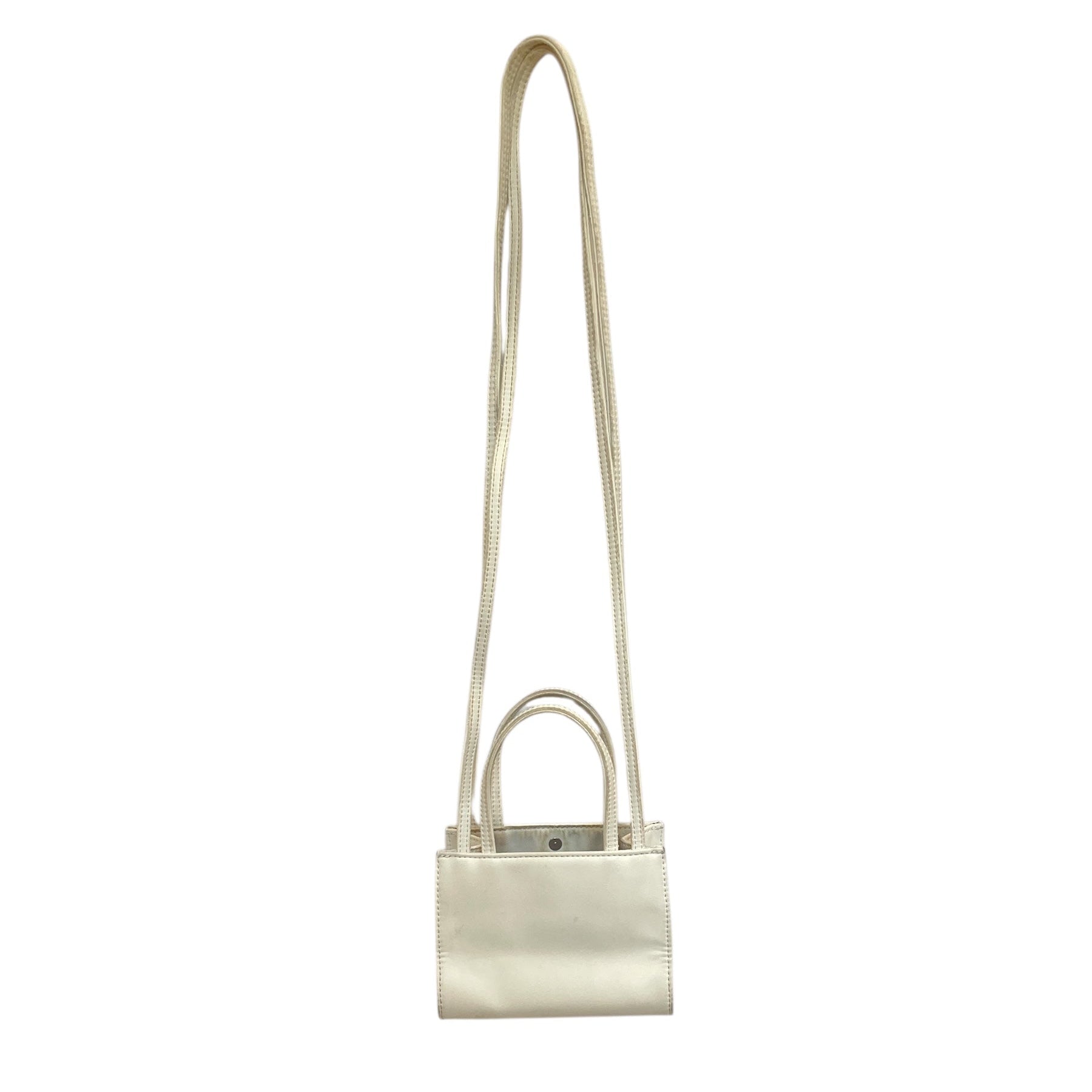 Telfar/Bag/WHT/whte smll bg with telf logo view 2