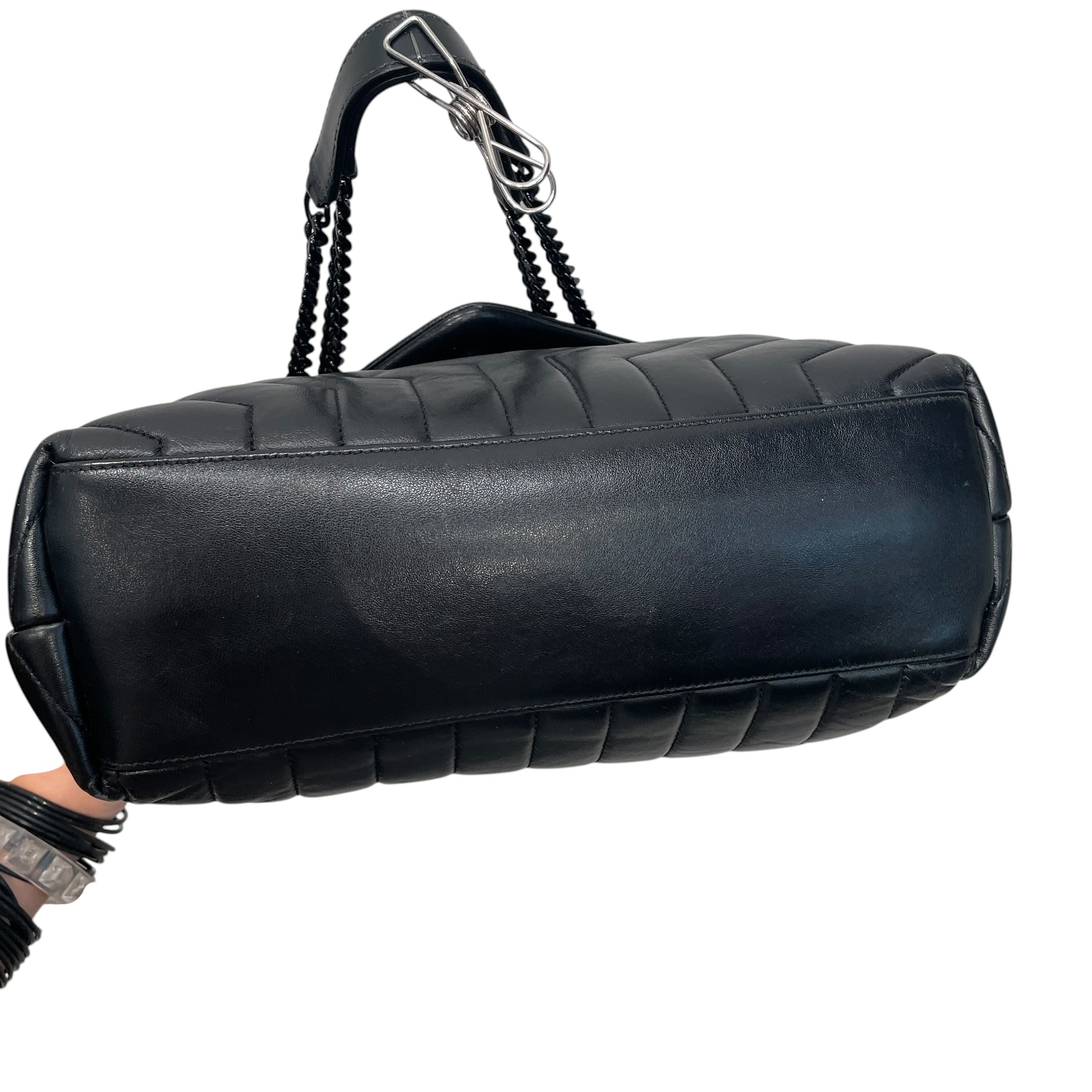 YVES SAINT LAURENT/Bag/Leather/BLK/MEDIUM LOULOU view 4