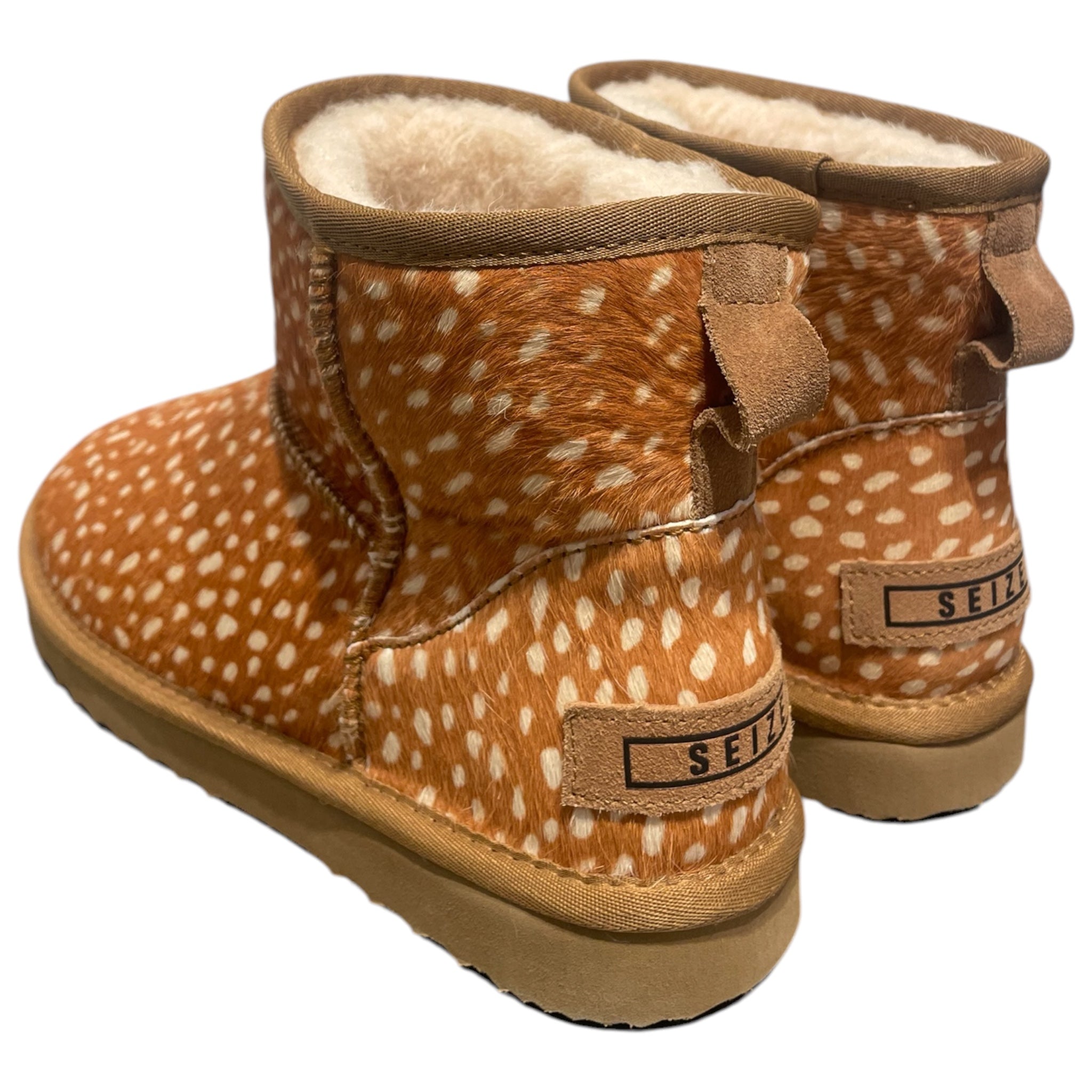 SEIZED/Boots/US 9/Animal Pattern/CML/BAMBI UGG BOOTS view 2