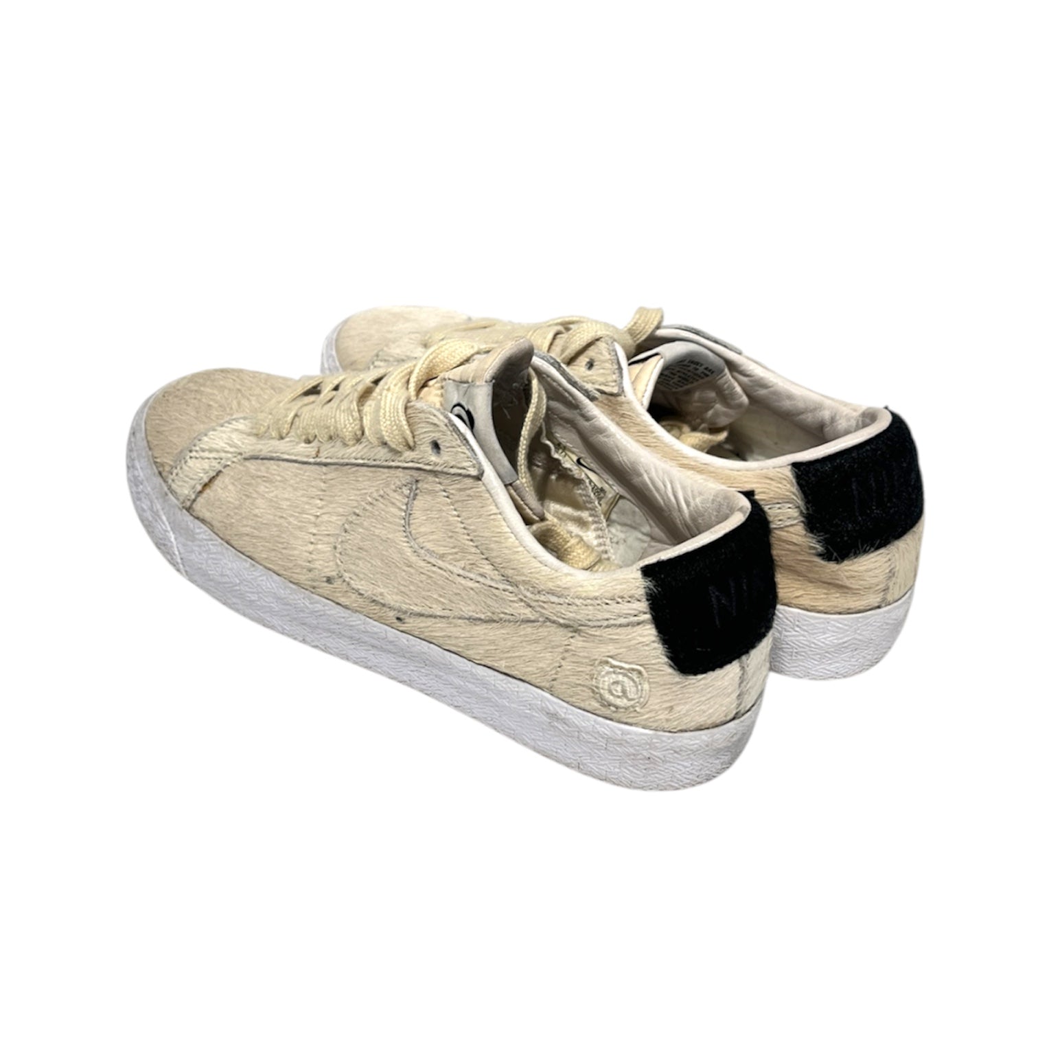 NIKE SB/Low-Sneakers/US 8.5/Fur/CRM/BEARBRICK view 2