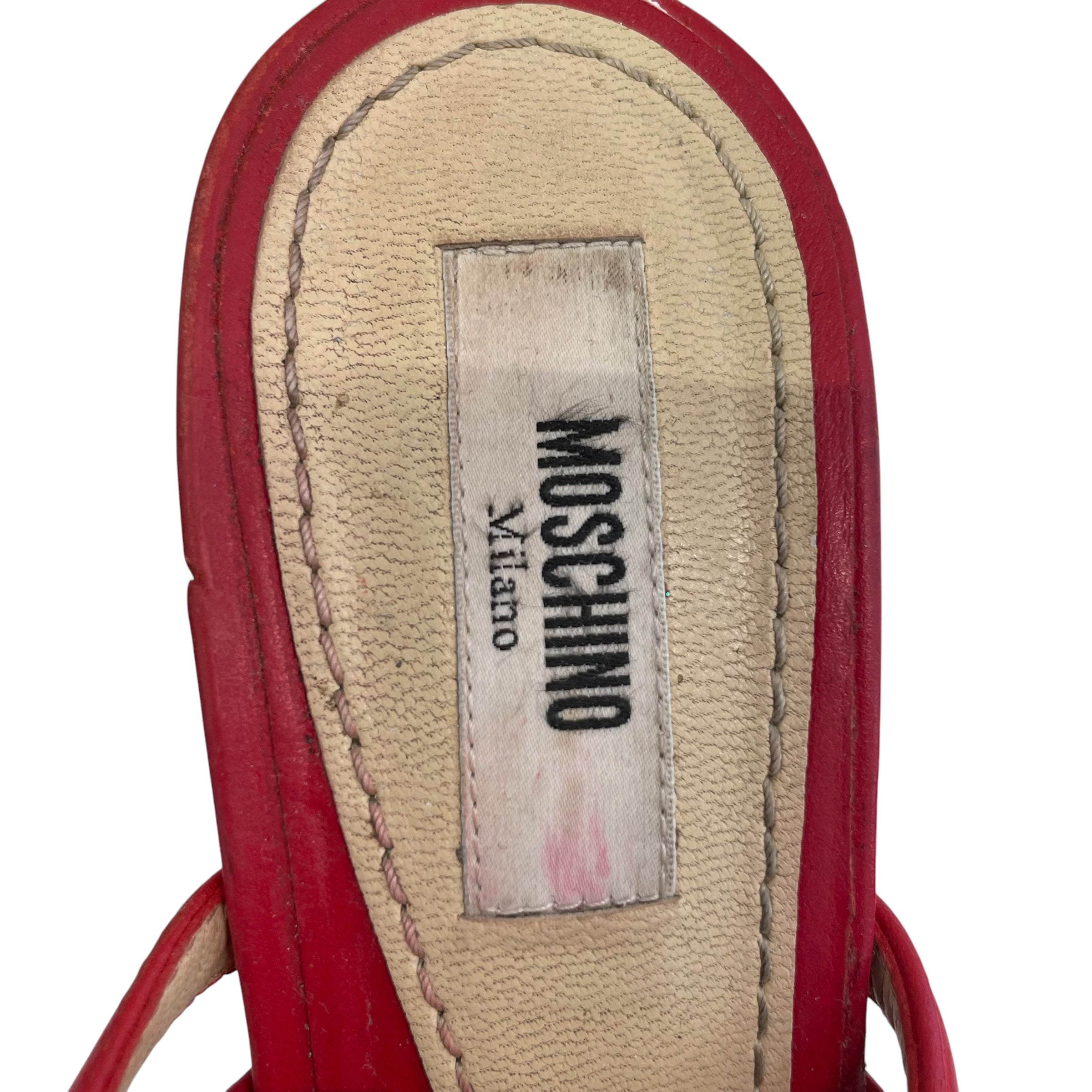MOSCHINO/Heels/EU 38/Leather/RED/gld hard/2 front logos on hand view 3