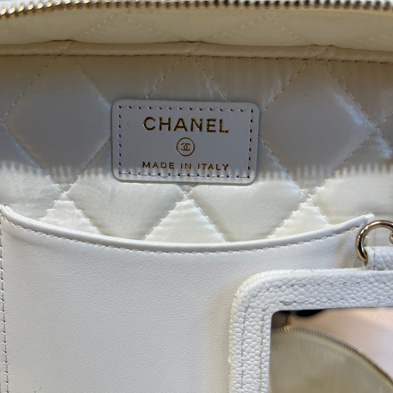 CHANEL/Hand Bag/M/Leather/WHT/CC DIAMOND QUILTED CAVIAR