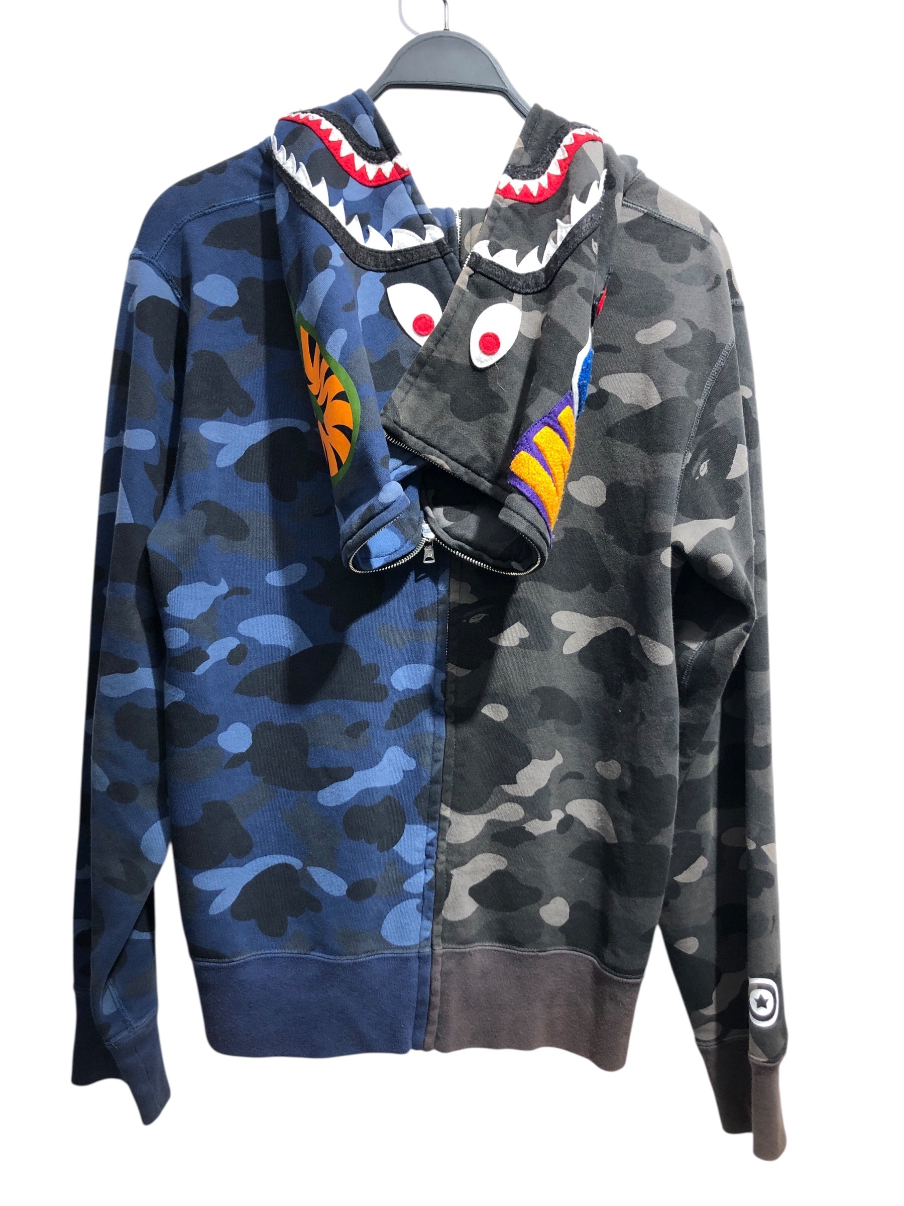 A BATHING APE/Zip Up Hoodie/L/Camouflage/Cotton/NVY/Oversize/Separate GRY/NVY Shark view 2