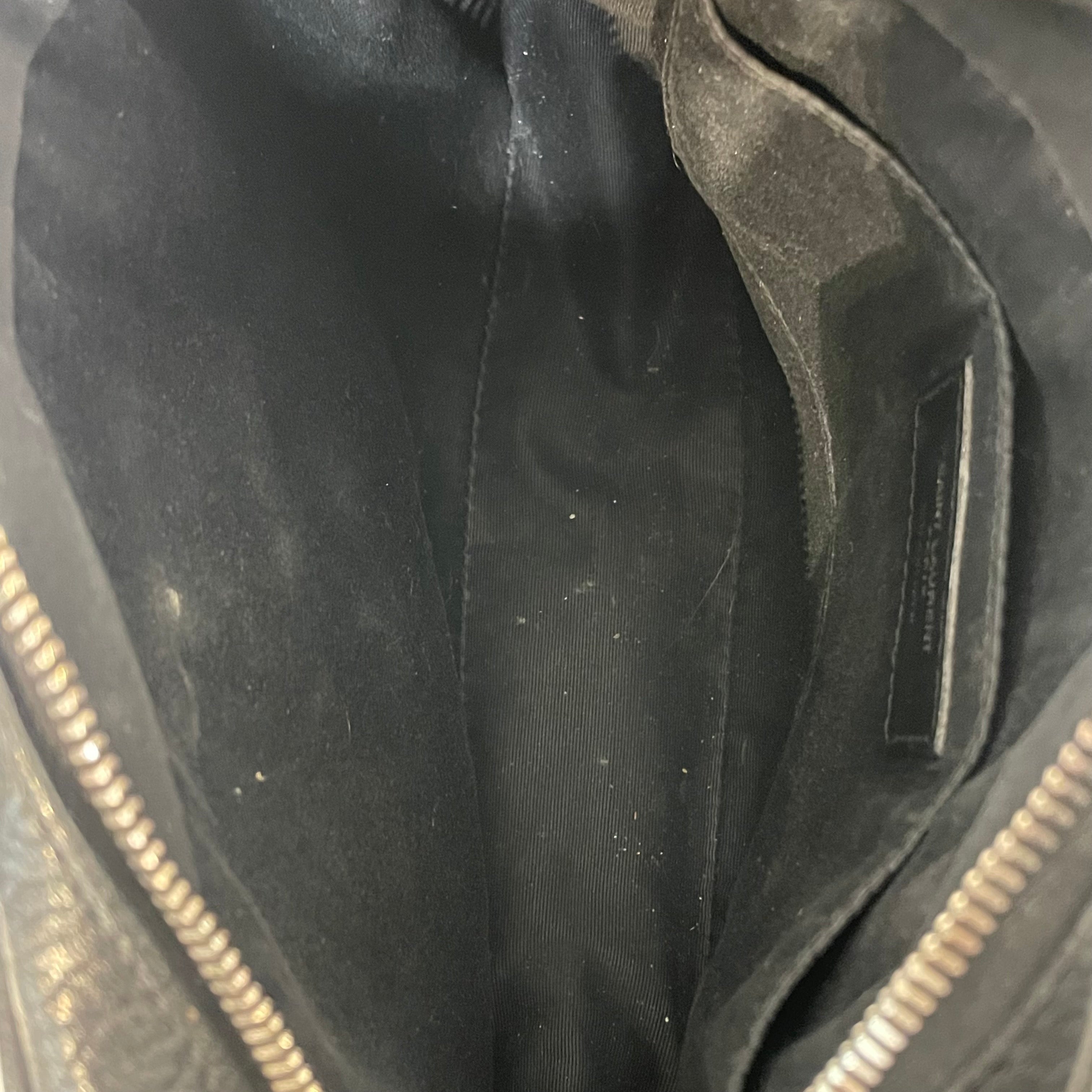 YVES SAINT LAURENT/Bag/Leather/BLK/lou camera bag view 6