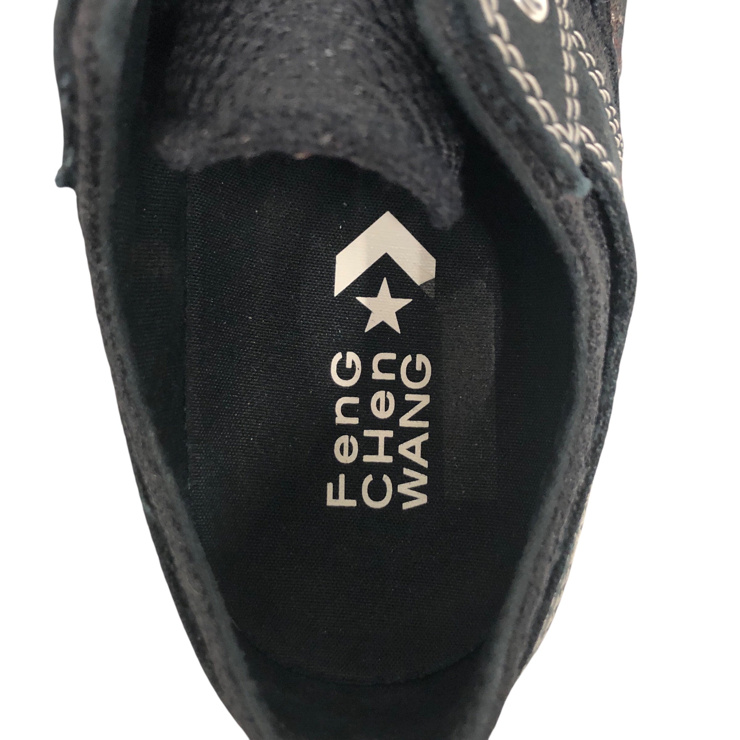 Feng Chen Wang/CONVERSE/Low-Sneakers/US 7.5/Cotton/BLK/split black and white view 3