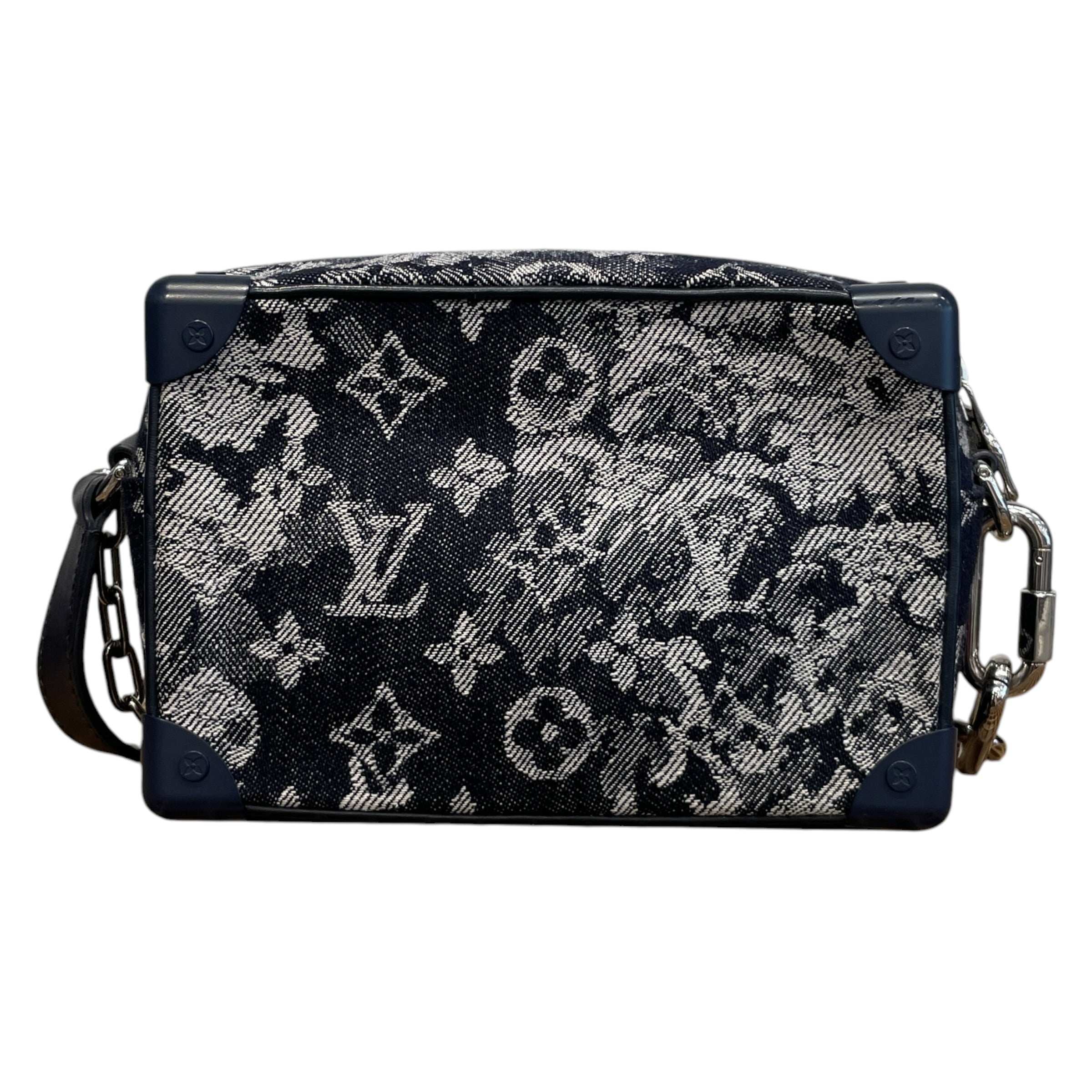 LOUIS VUITTON/Cross Body Bag/Monogram/Cotton/BLU/LOUIS VUITTON SOFT TRUNK MINI view 3