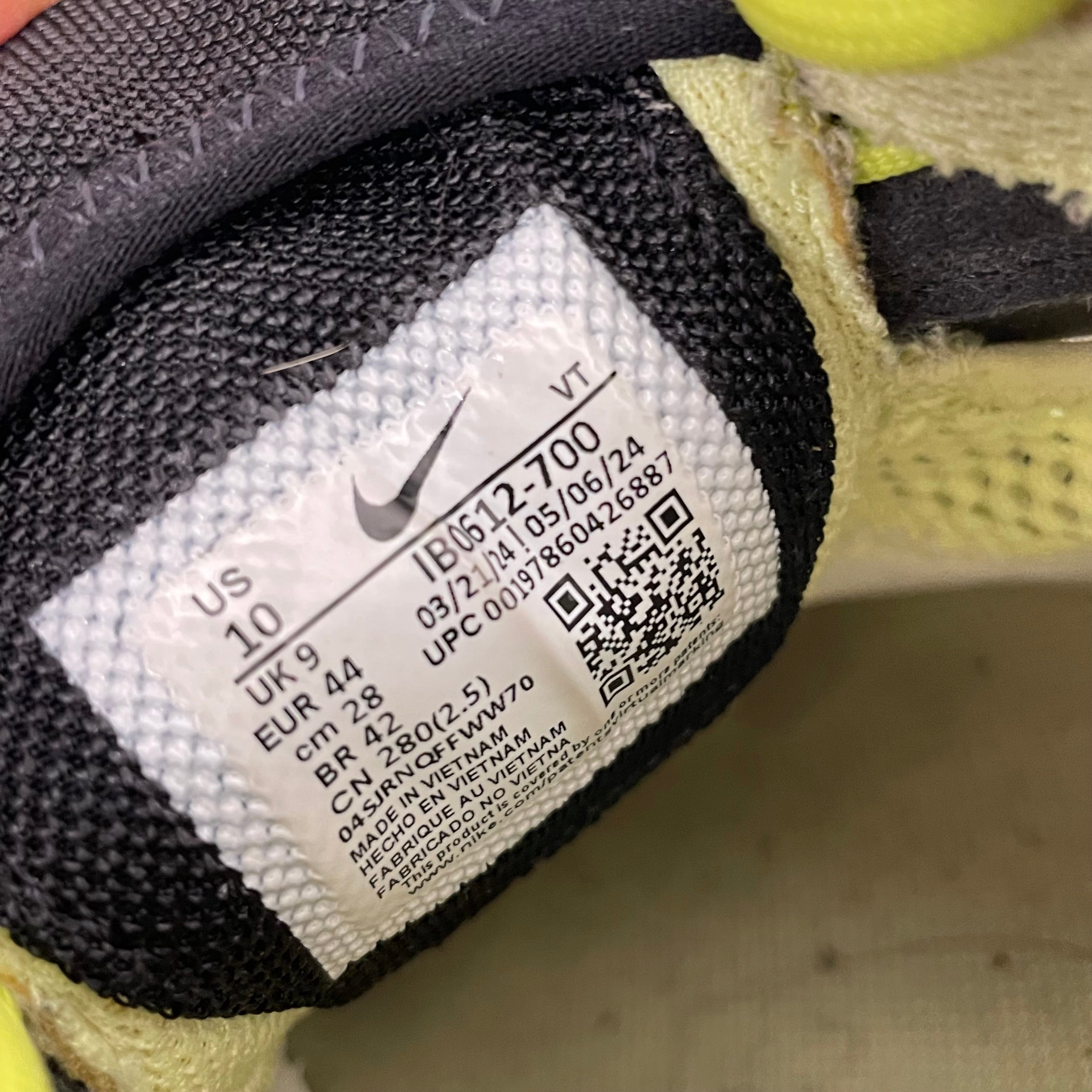 NIKE/Low-Sneakers/US 10/GRN/AIR PEGASUS LIGHT LEMON view 8