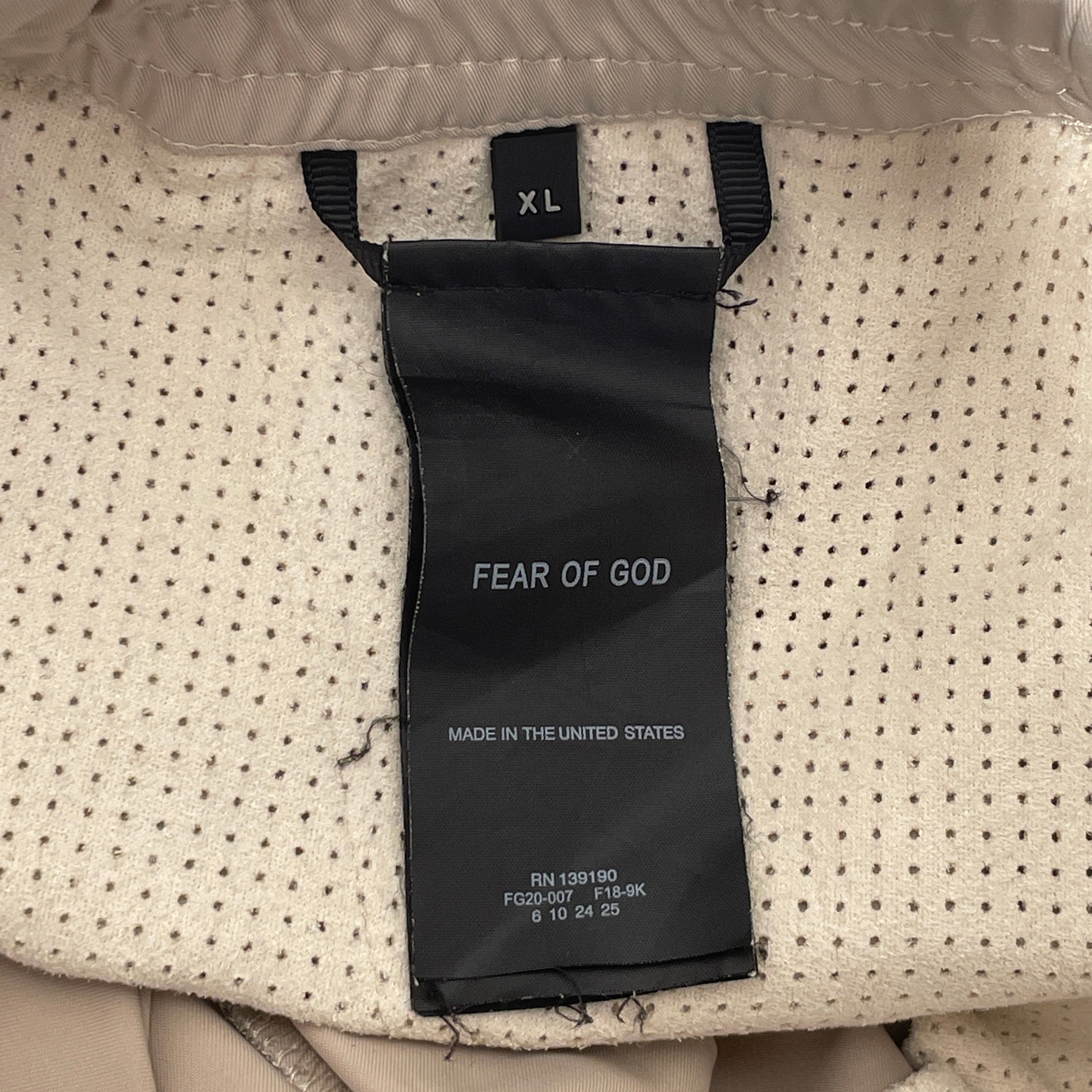 FEAR OF GOD/Pants/XL/Nylon/CRM/Monogram/cream view 4