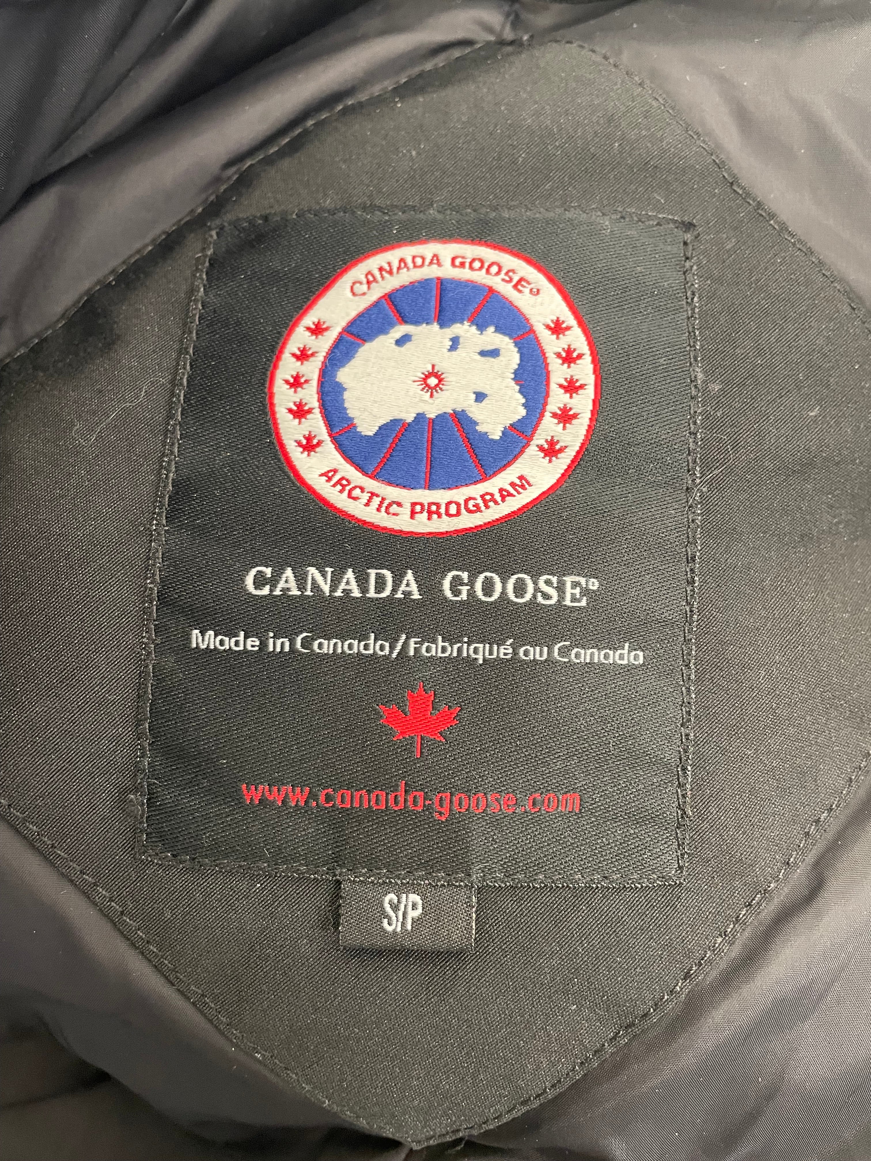 CANADA GOOSE/Mountain Parka/S/Polyester/BLK/Chateau Parka view 3