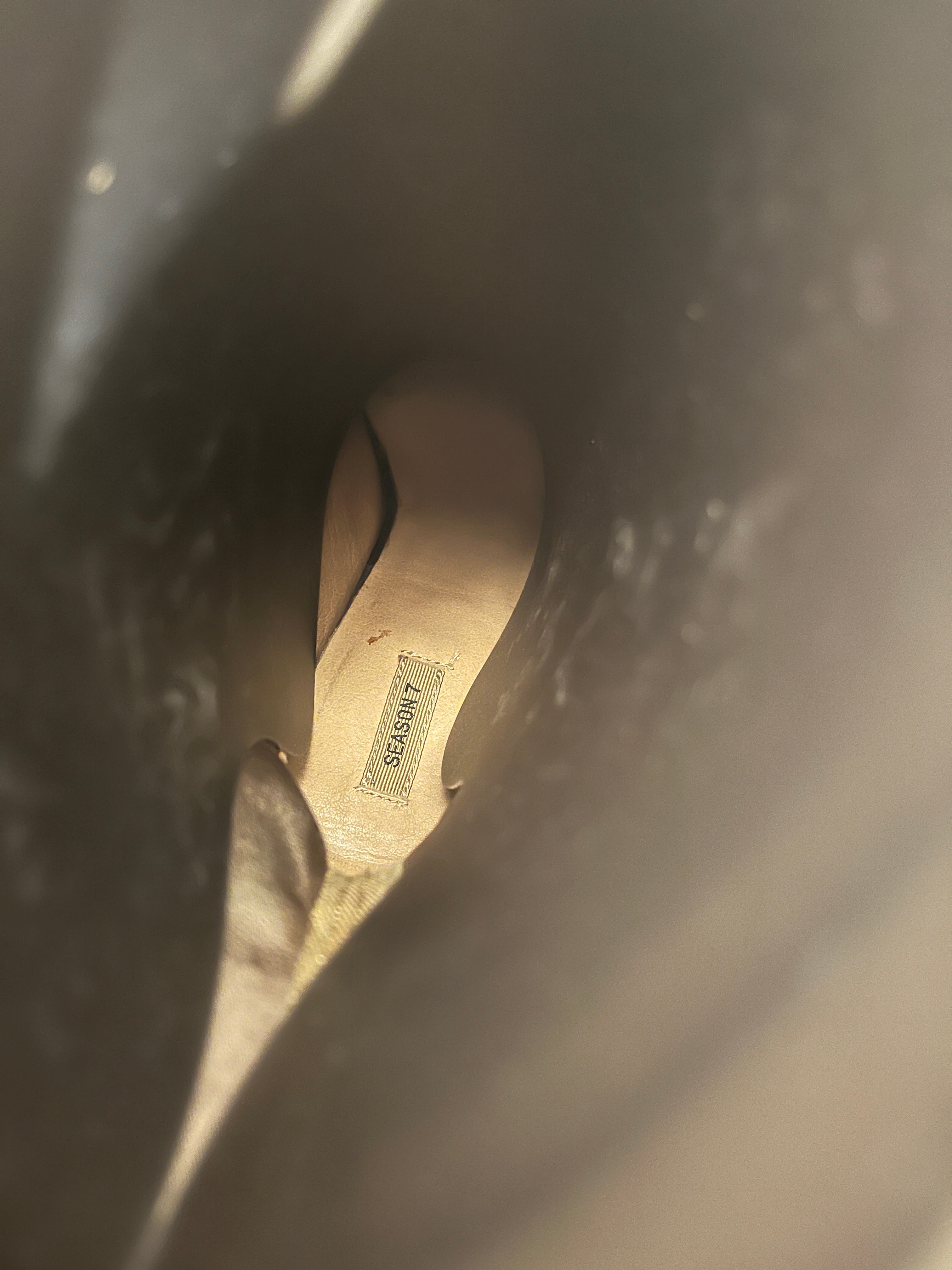 YEEZY/Heels/EU 40/GLD/season 7 view 4