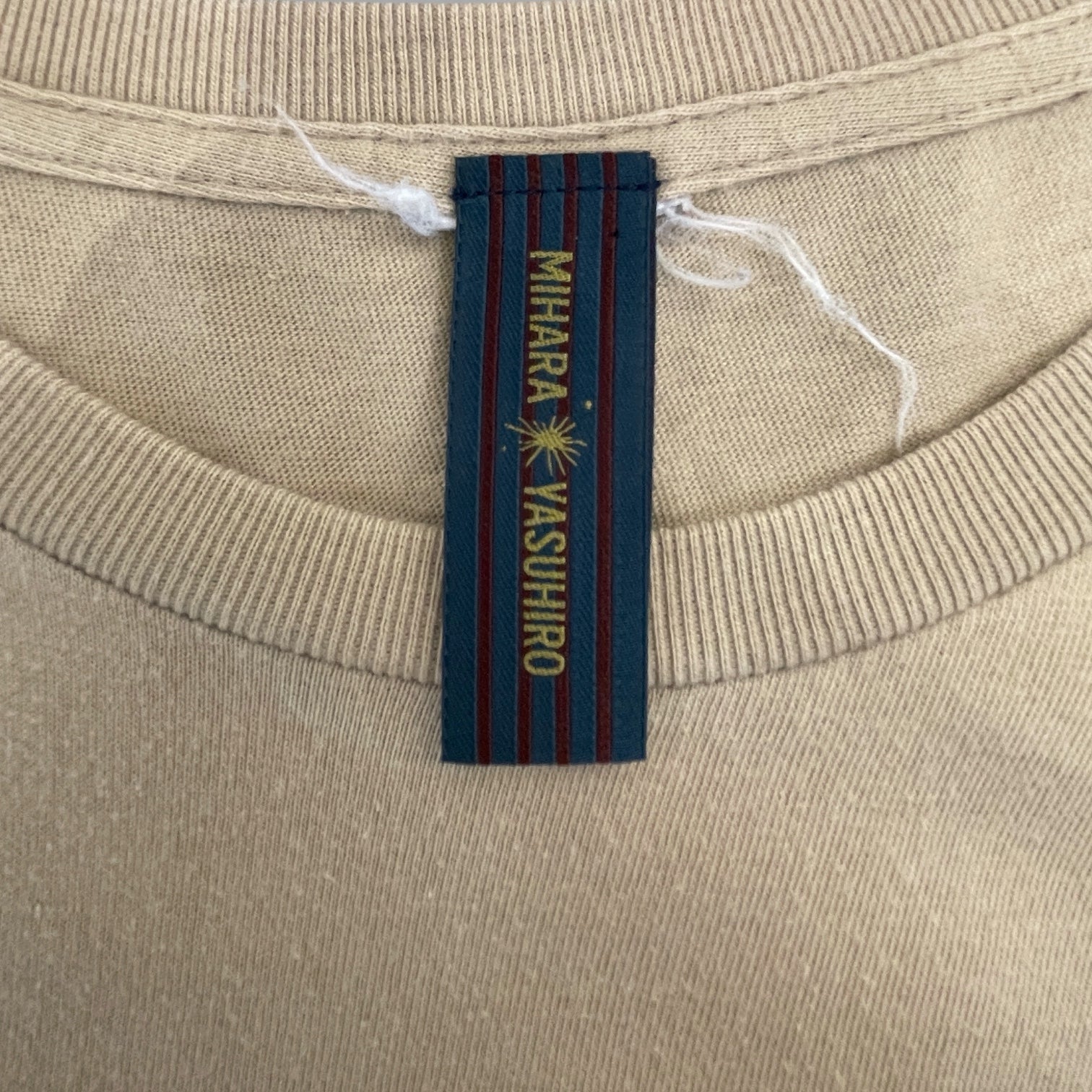MIHARA YASUHIRO/T-Shirt/Cotton/BEG/logo green view 3