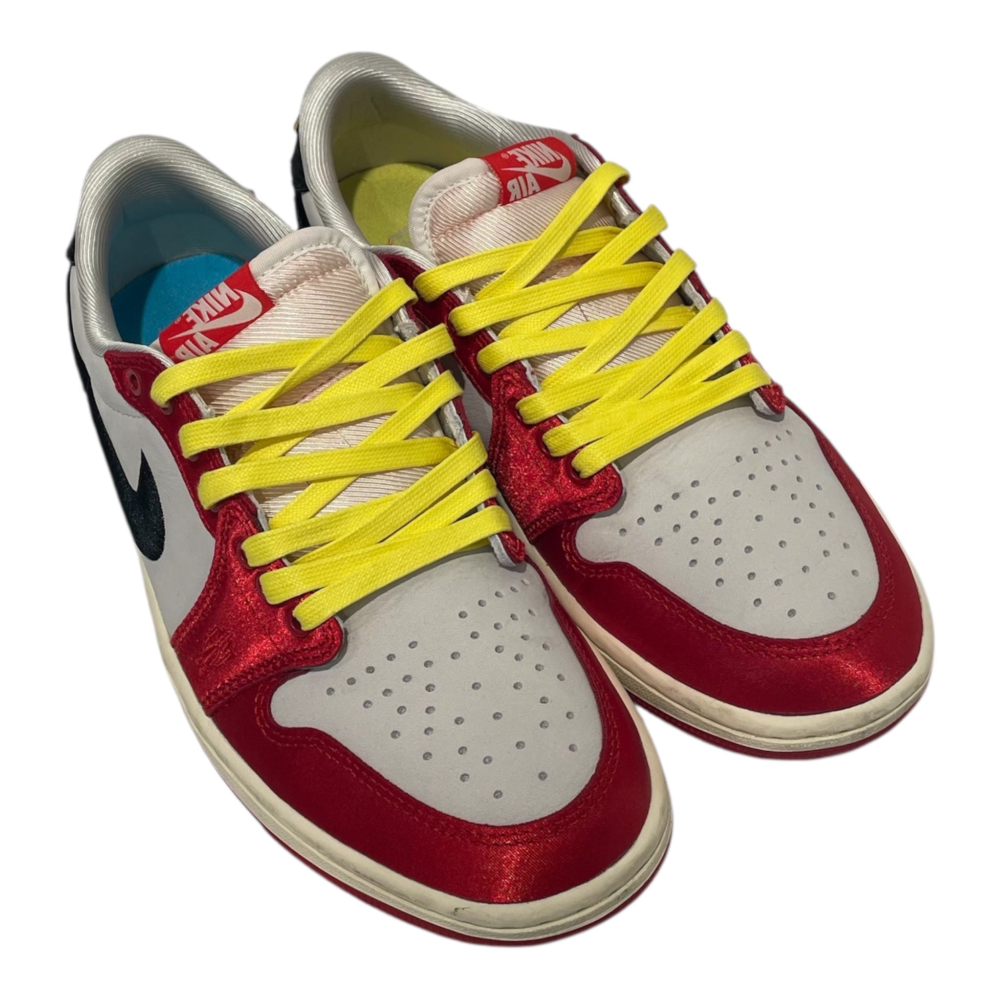 NIKE/Low-Sneakers/US 7.5/Leather/WHT/trophy room view 1