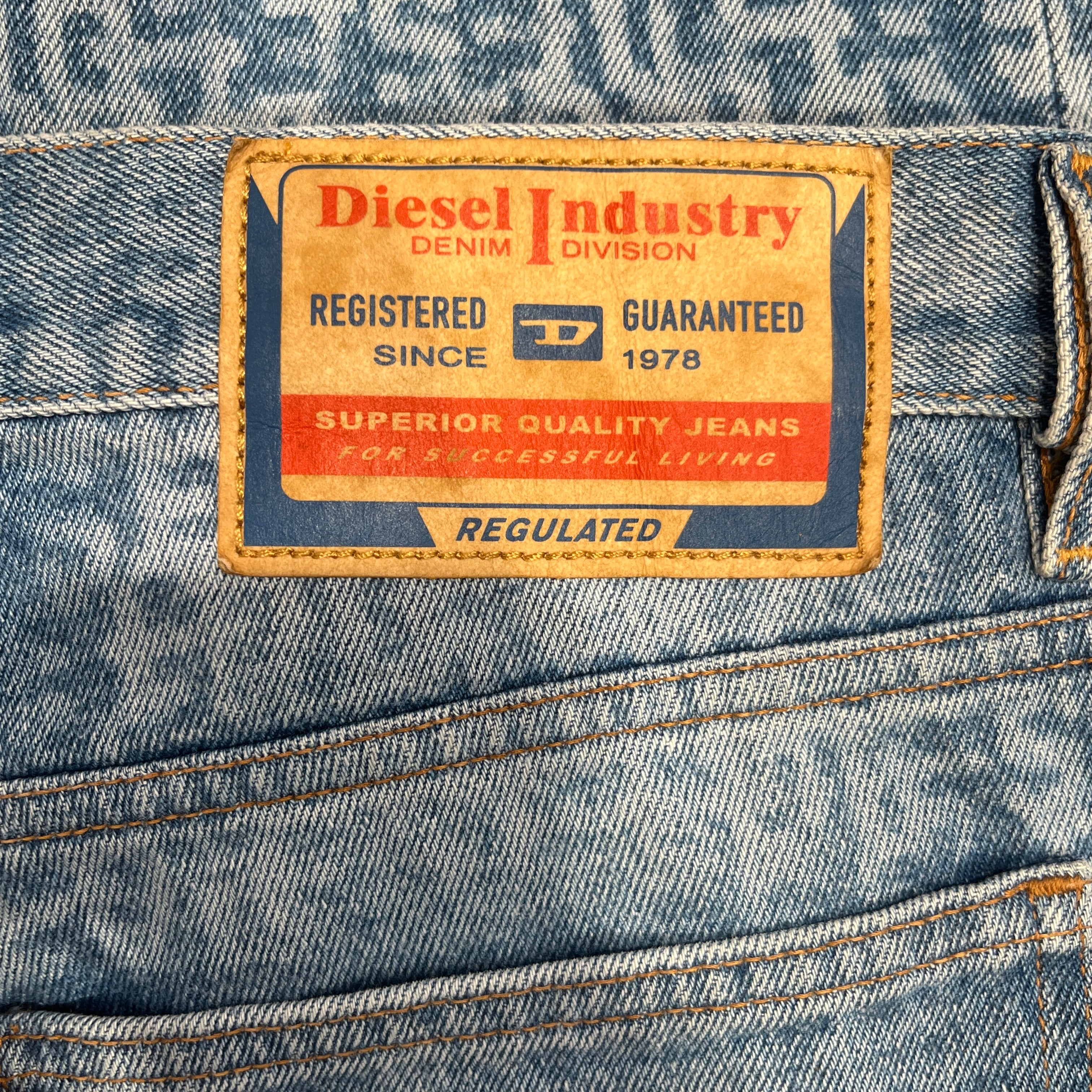 DIESEL/Pants/31/Denim/BLU/1995-007F5 view 4