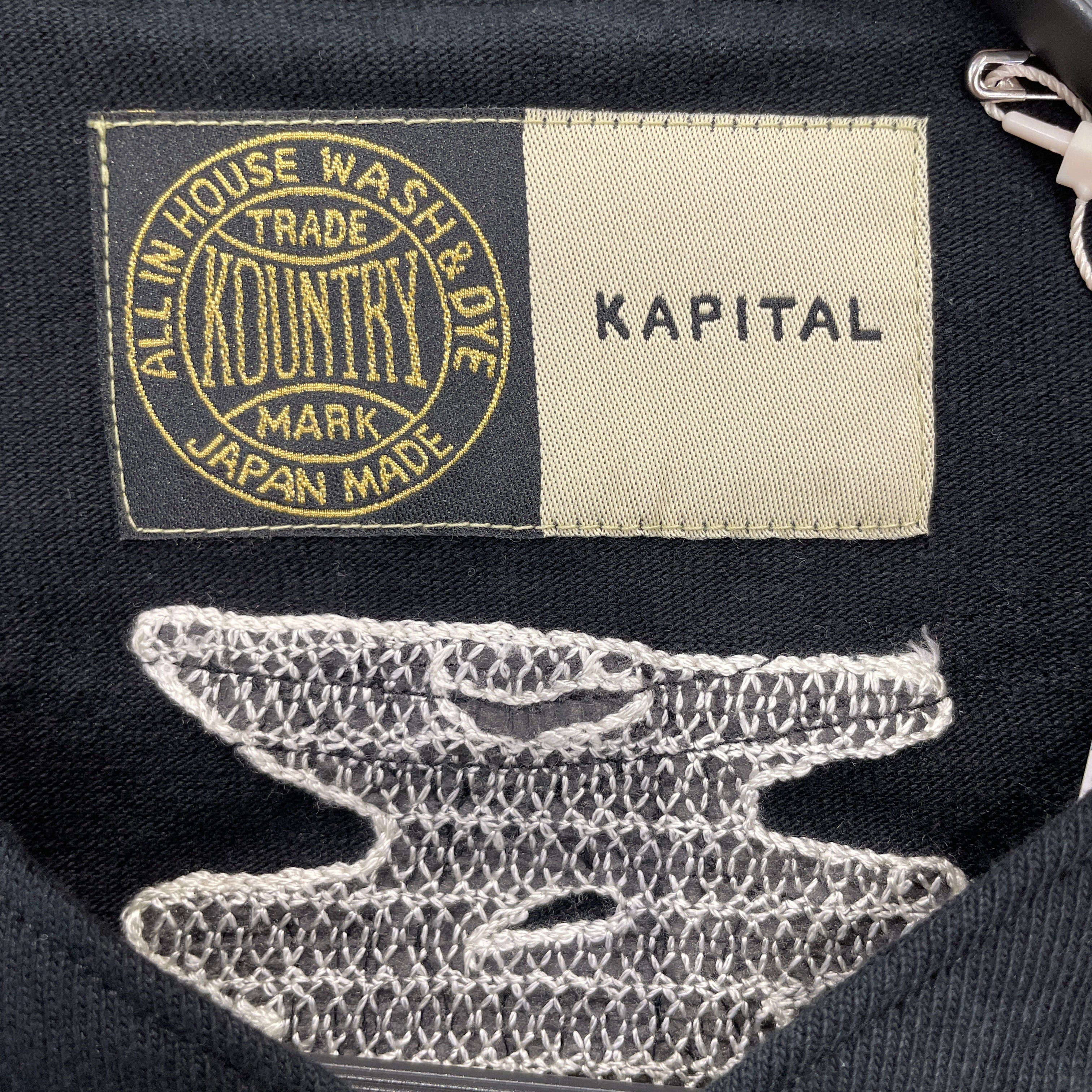 KAPITAL/Baseball Jkt/3/Cotton/BLK/Graphic/EMBRIODERED BONE LOGO view 3