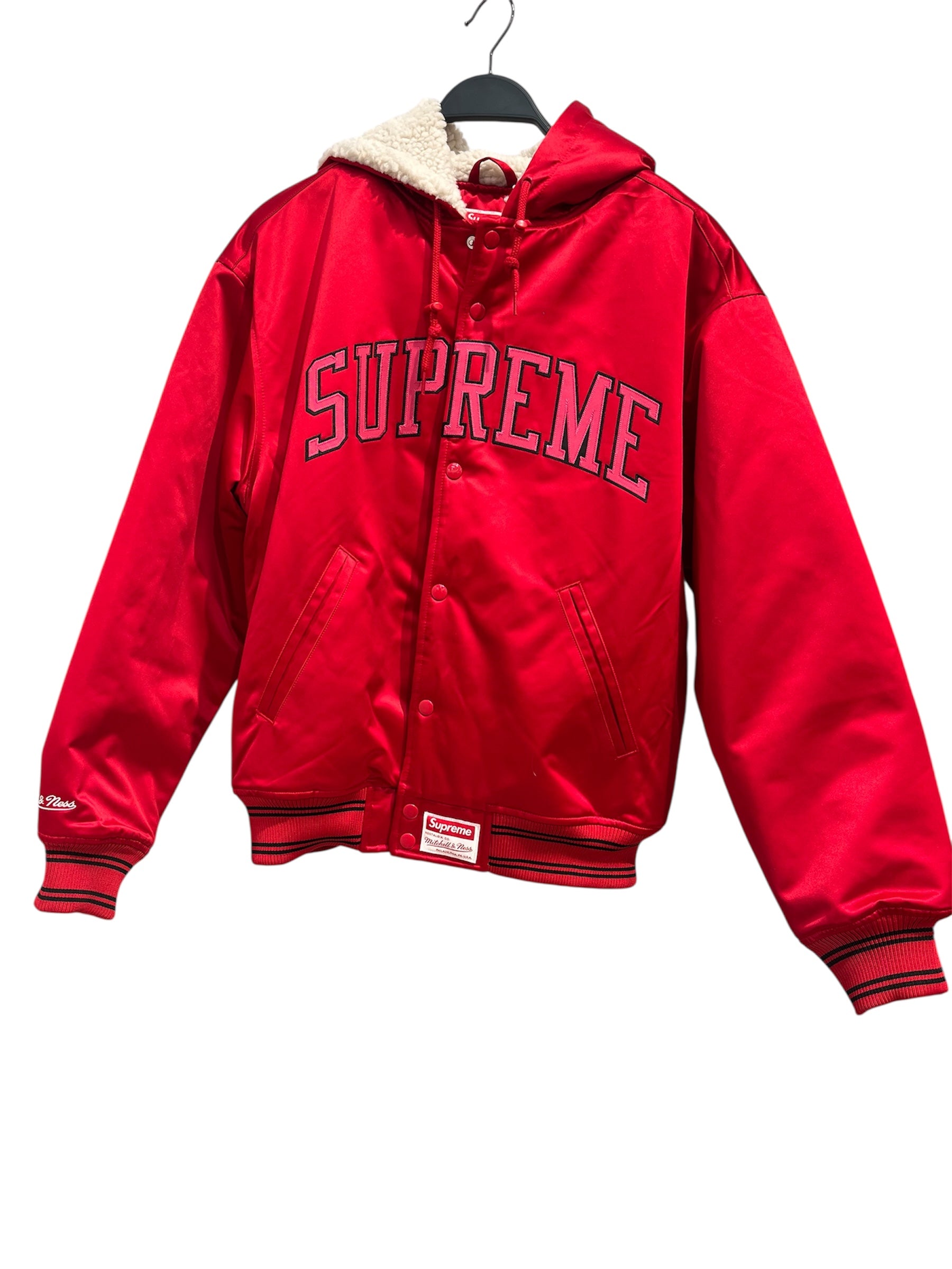 Supreme/mitchell&ness/Jacket/M/RED/SATIN ARC LOGO SHERPA JKT 2025 view 1