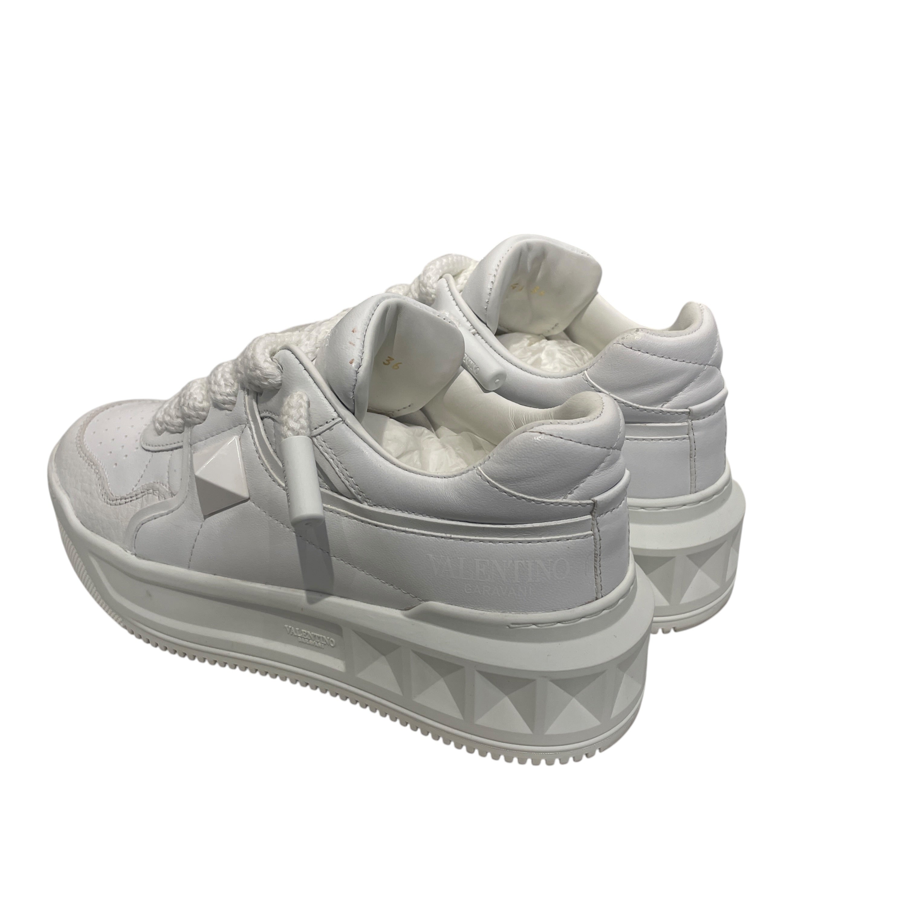 VALENTINO GARAVANI/Low-Sneakers/EU 36/Leather/WHT/ONE STUD XL view 2