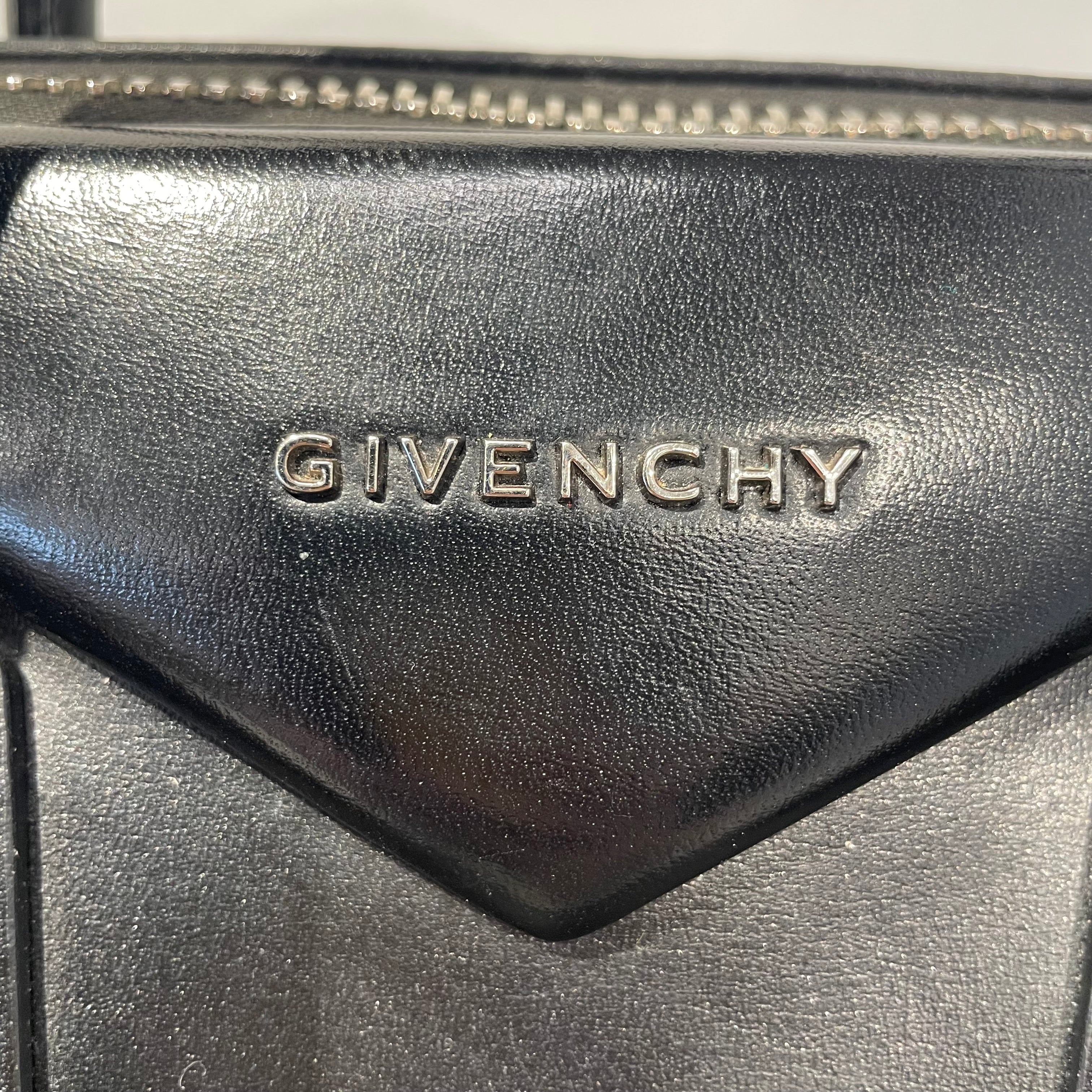 GIVENCHY/Bag/Leather/BLK/ view 5