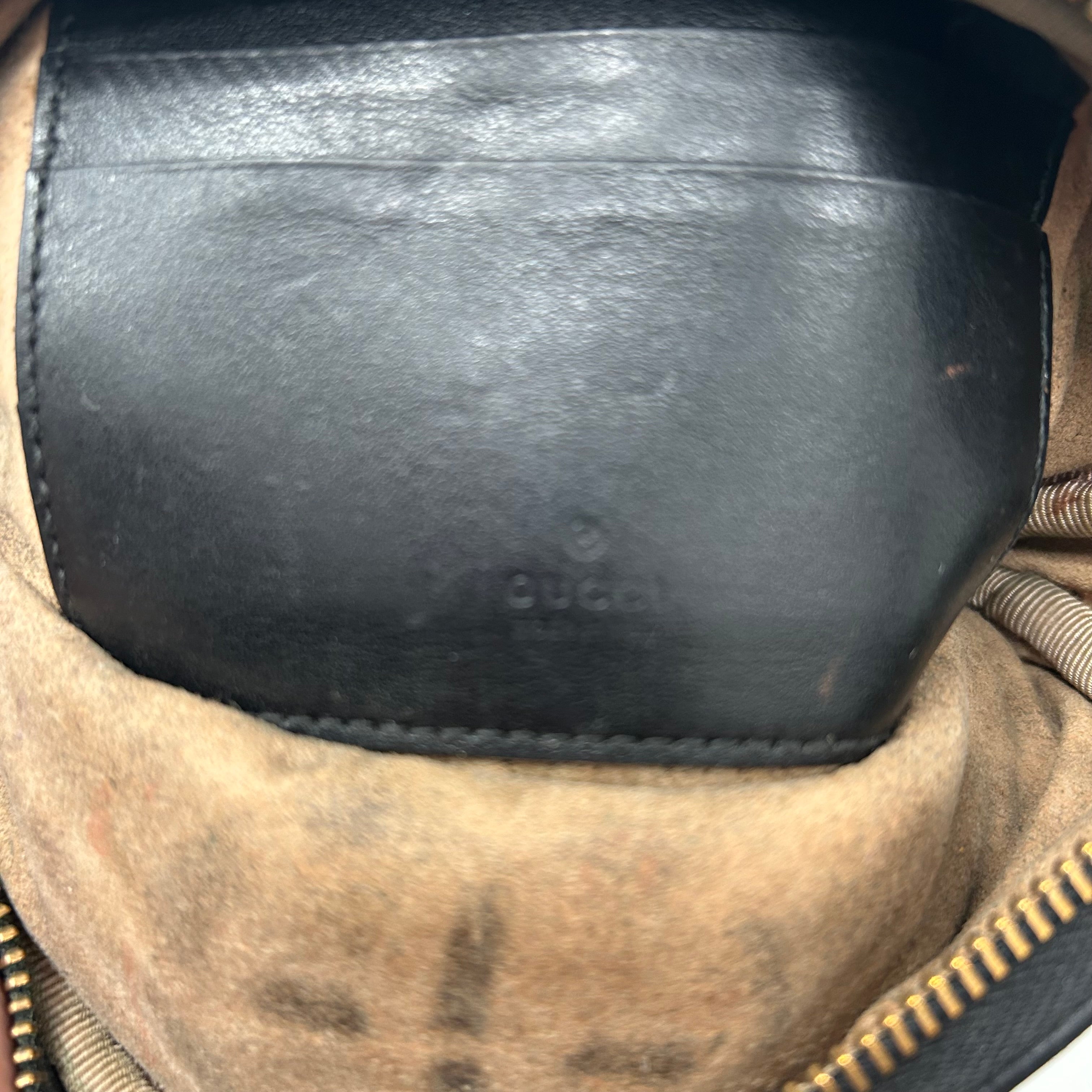 GUCCI/Bag/BLK/Marmont Chevron view 3
