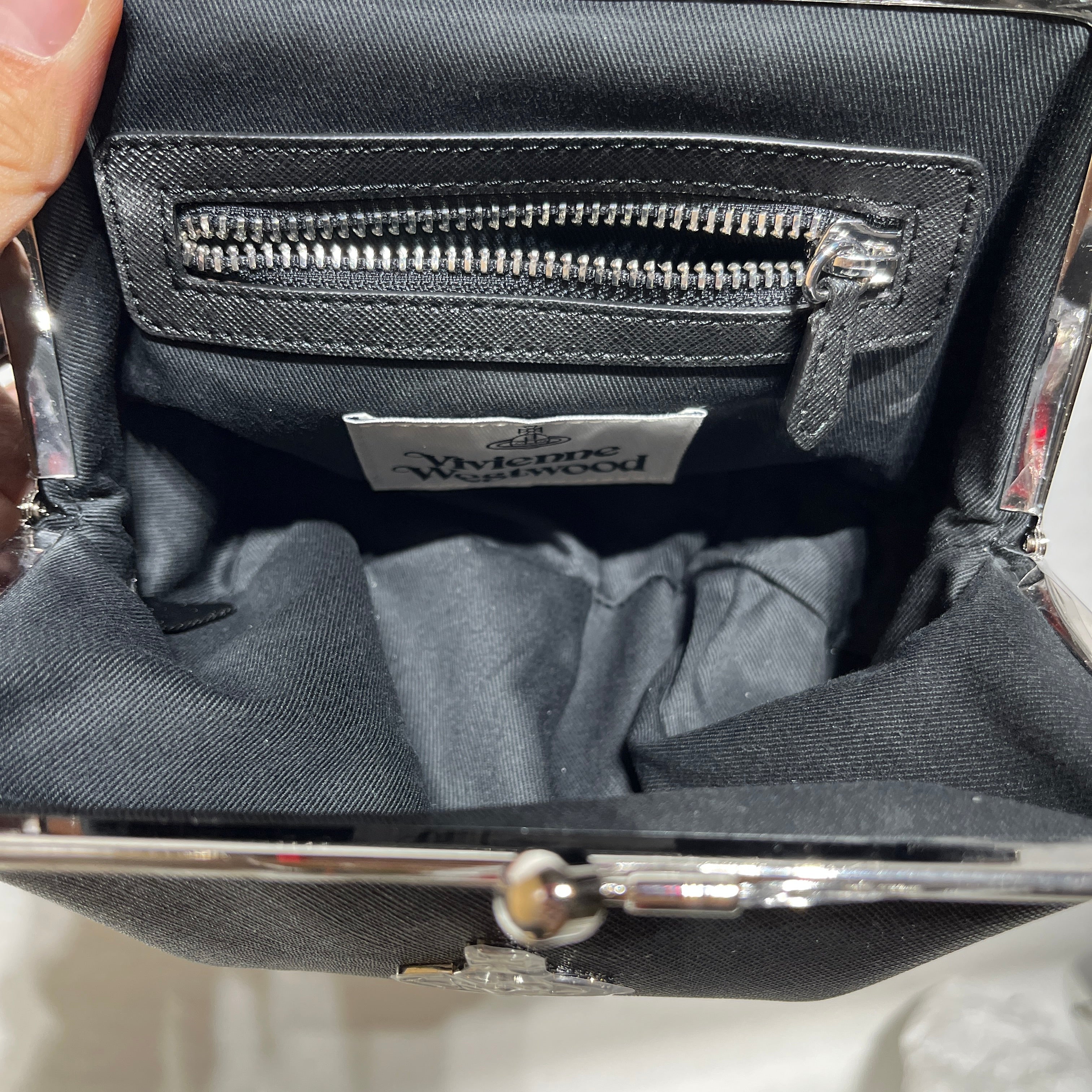 Vivienne Westwood/Cross Body Bag/Leather/BLK/new with wrapping view 7