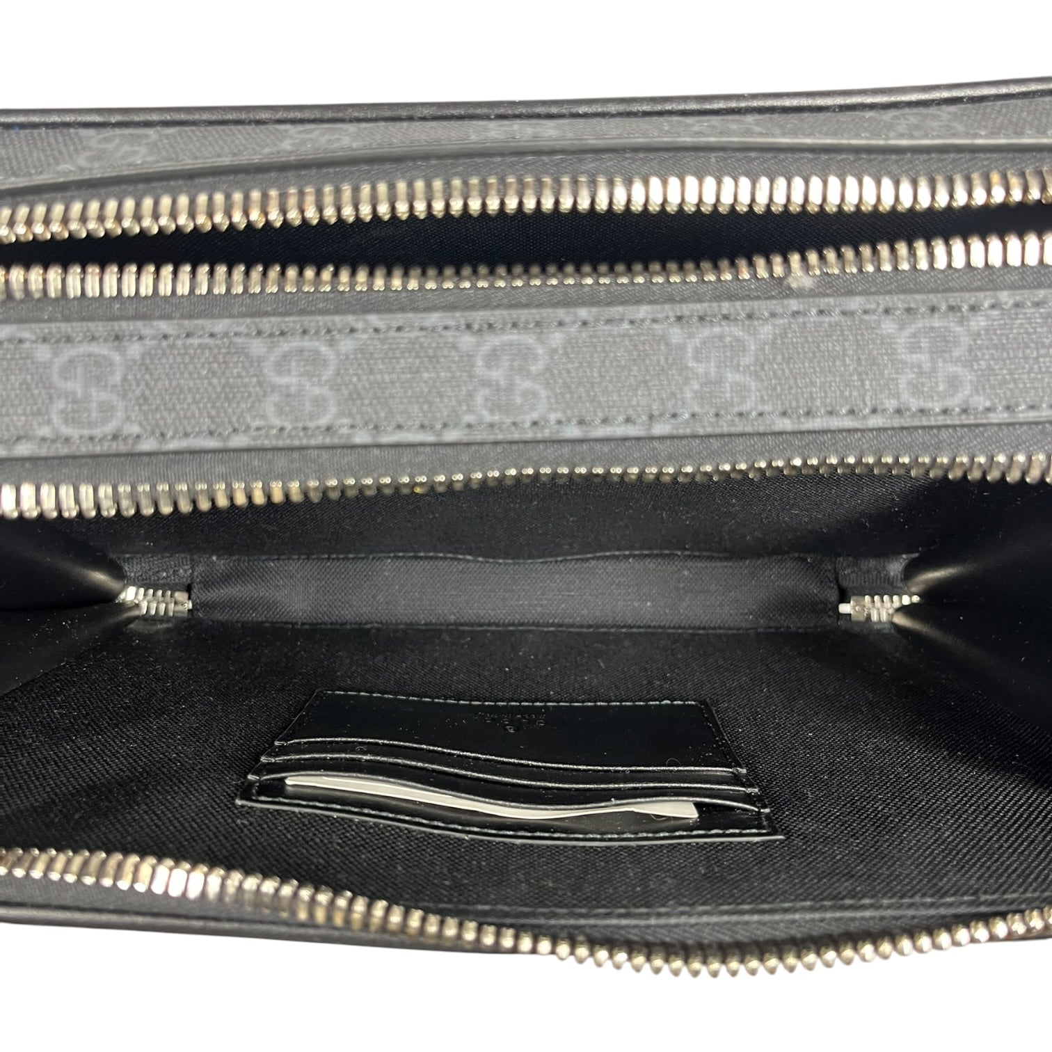 GUCCI/Cross Body Bag/Monogram/Leather/BLK/GG SUPREME MESSENGER BAG view 5