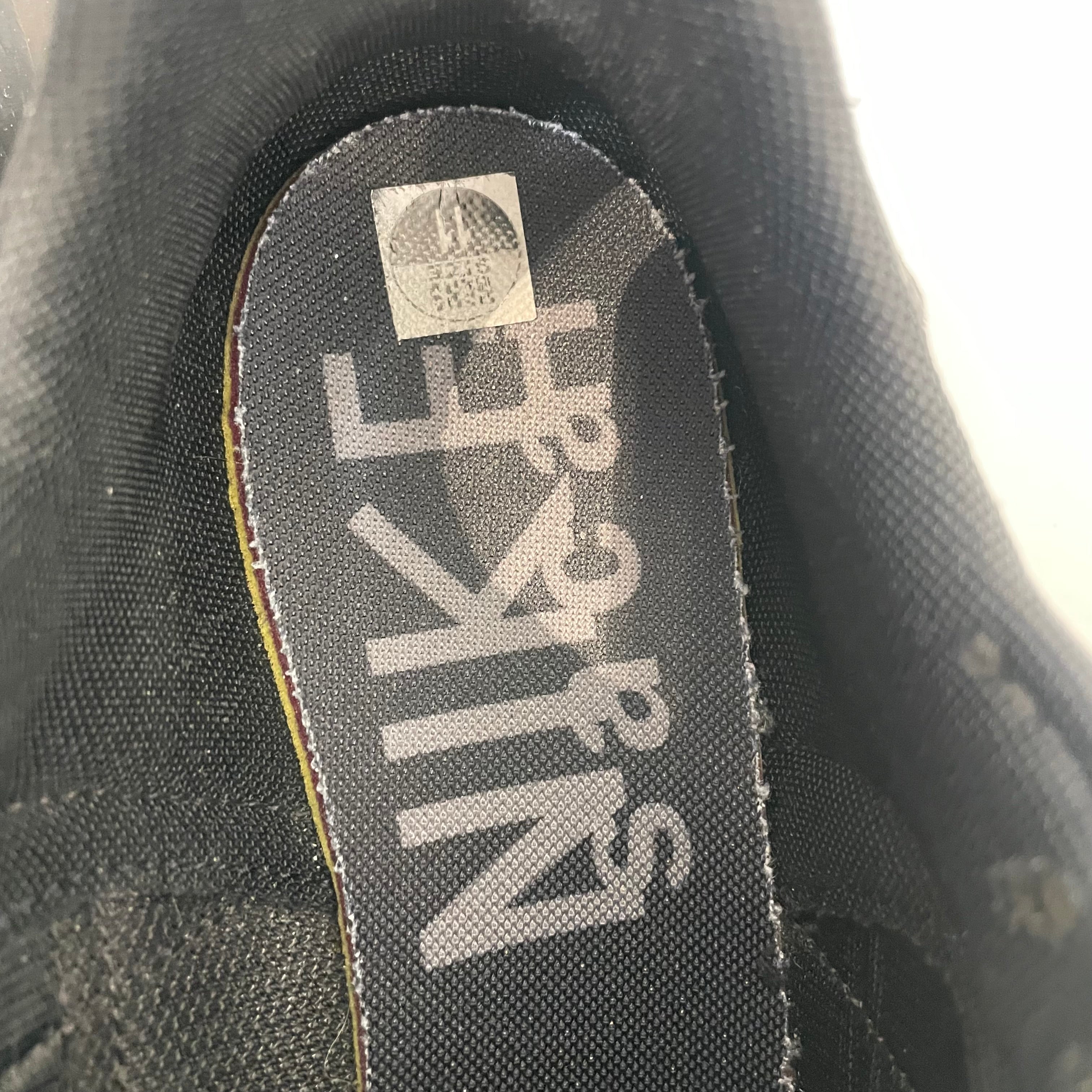 NIKE/VAPORWAFFLE/Low-Sneakers/US 11/Suede/BLK/DD1875-001 view 3