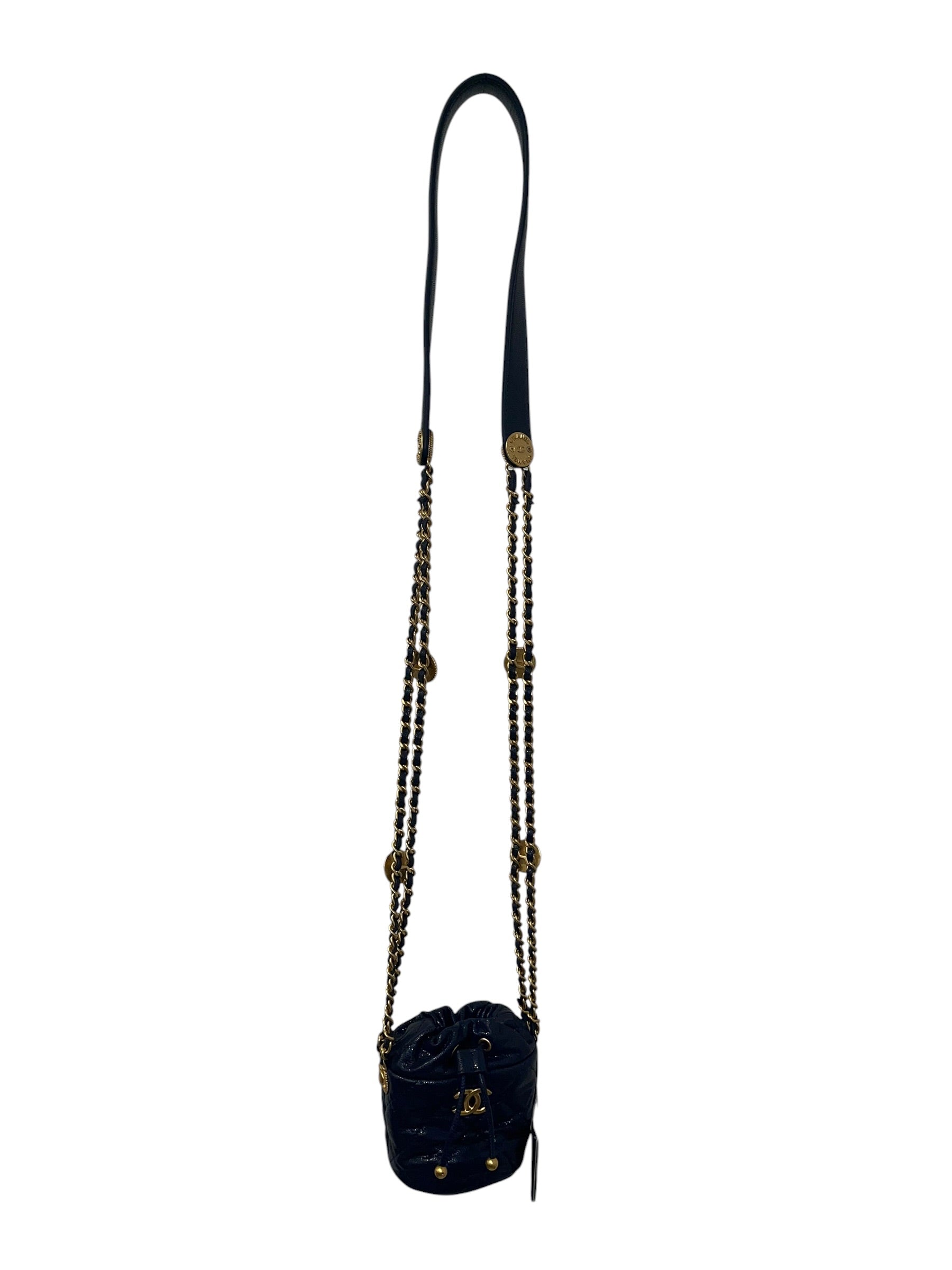 CHANEL/Cross Body Bag/Leather/NVY/caviar mini quilted bucket view 2