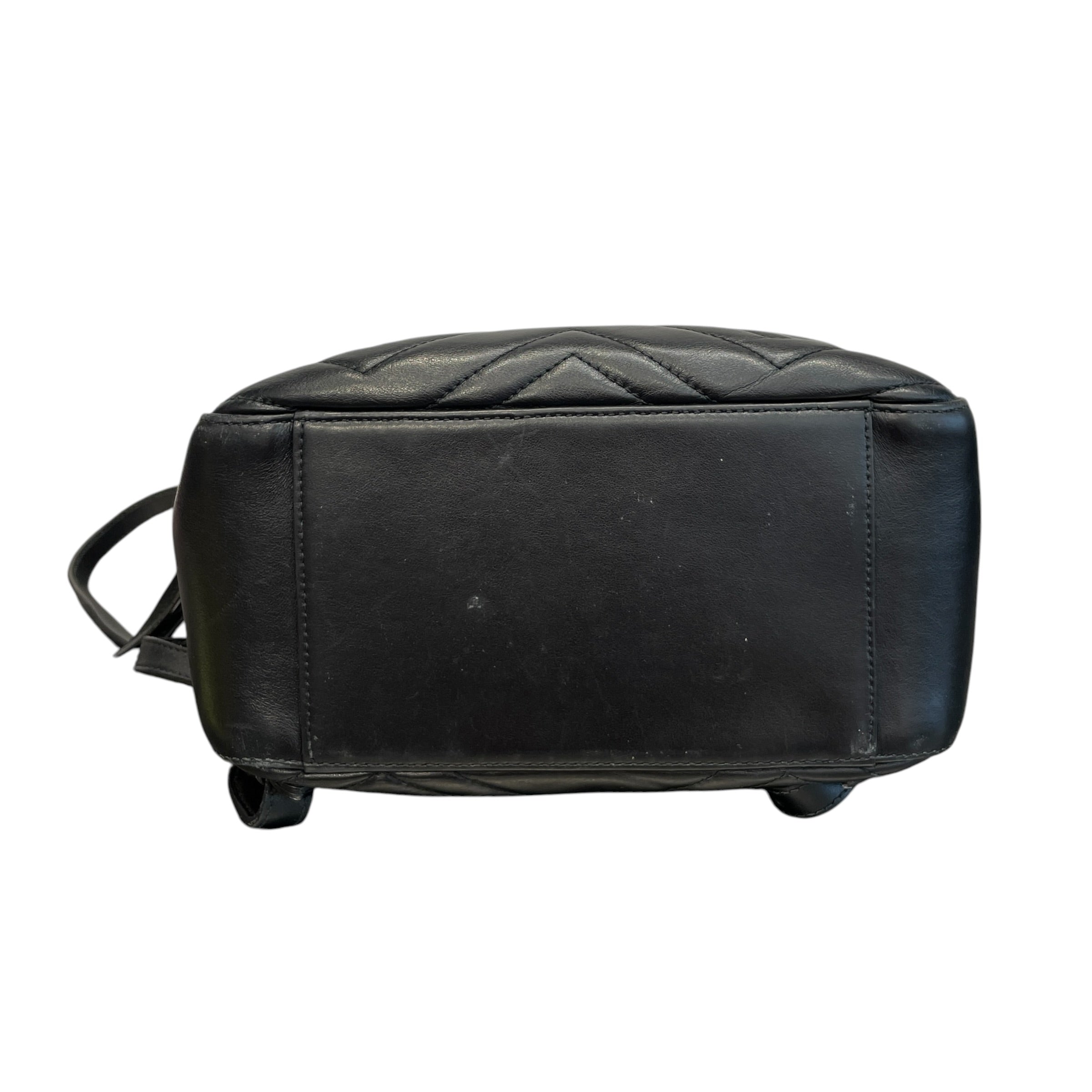 GUCCI/Backpack/Leather/BLK/gg small marmont backpack view 3
