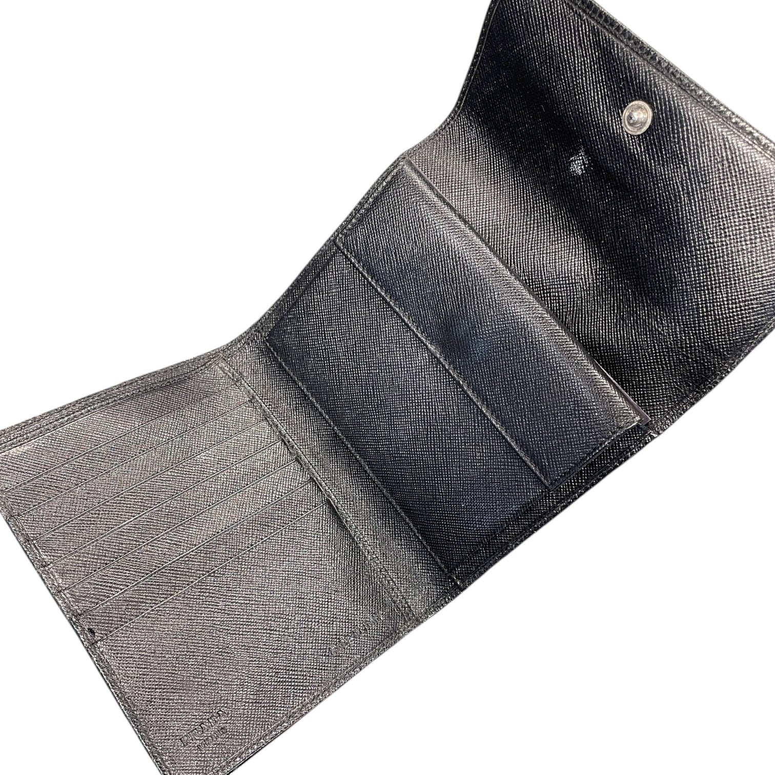 PRADA/Trifold Wallet/Leather/BLK/saffiano trifold wallet view 4
