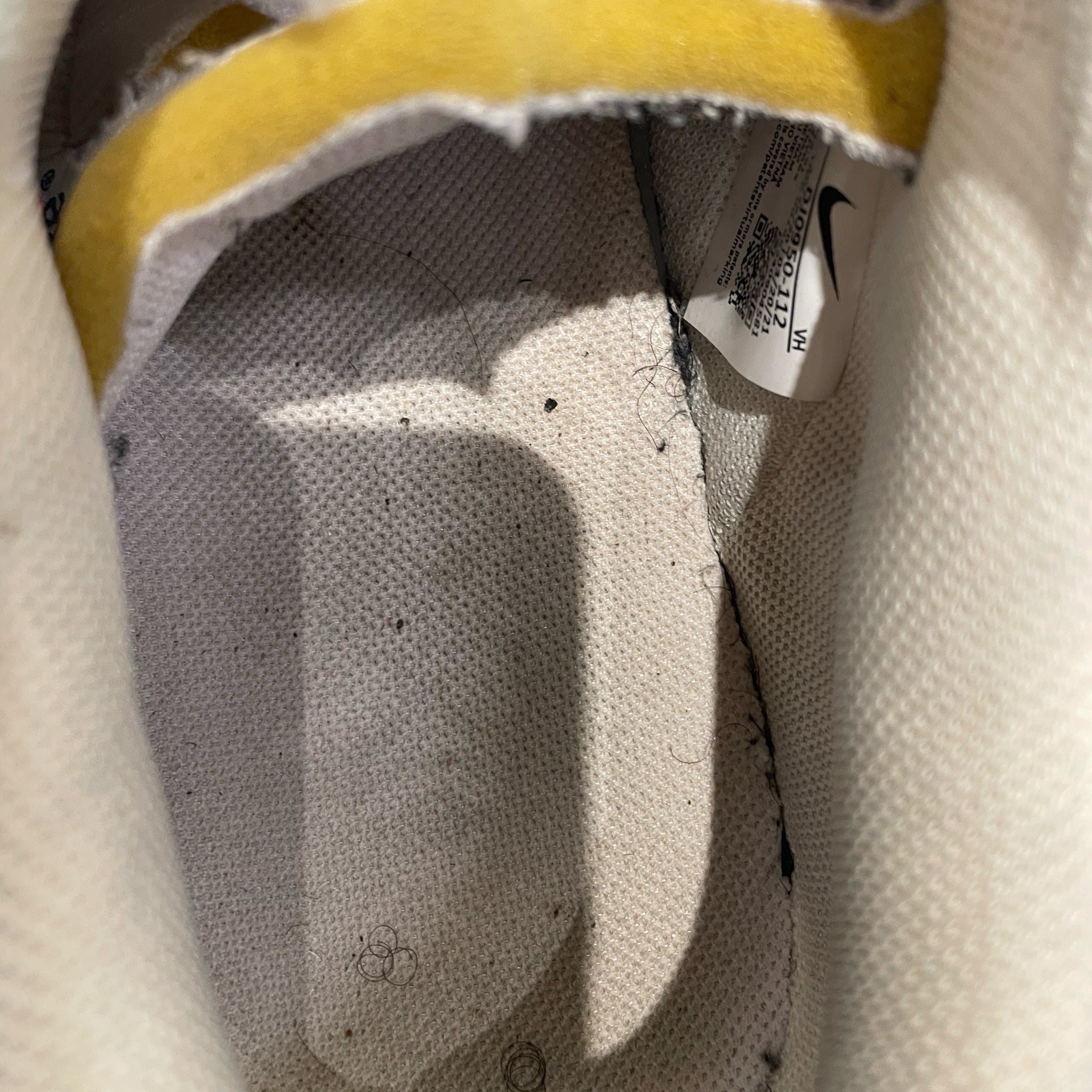 NIKE/OFF-WHITE/Hi-Sneakers/US 12/Suede/GRY/DUNK LOW 'LOT 18 OF 50' view 3