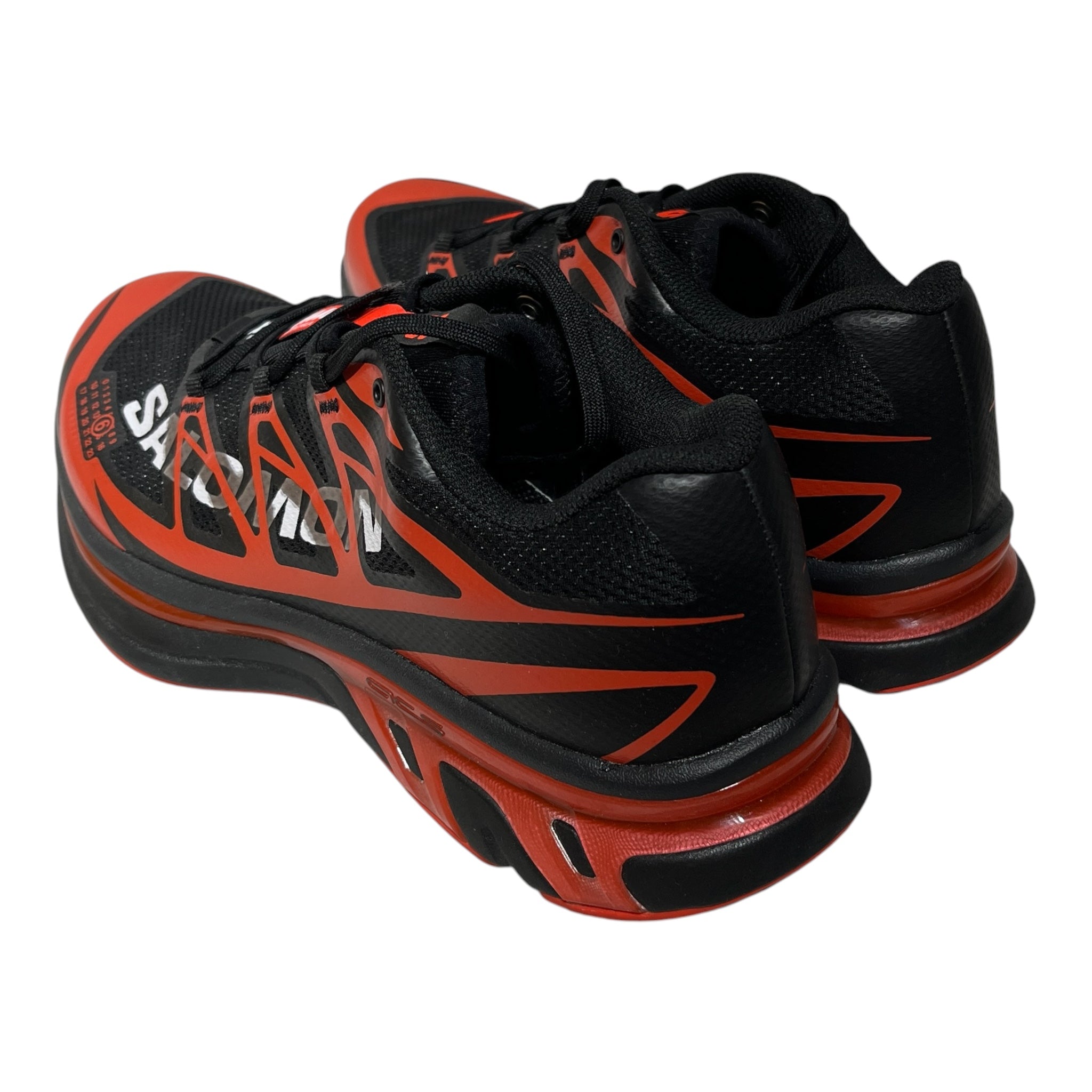 salomon/MM6/Low-Sneakers/US 9.5/BLK/orange accent view 2