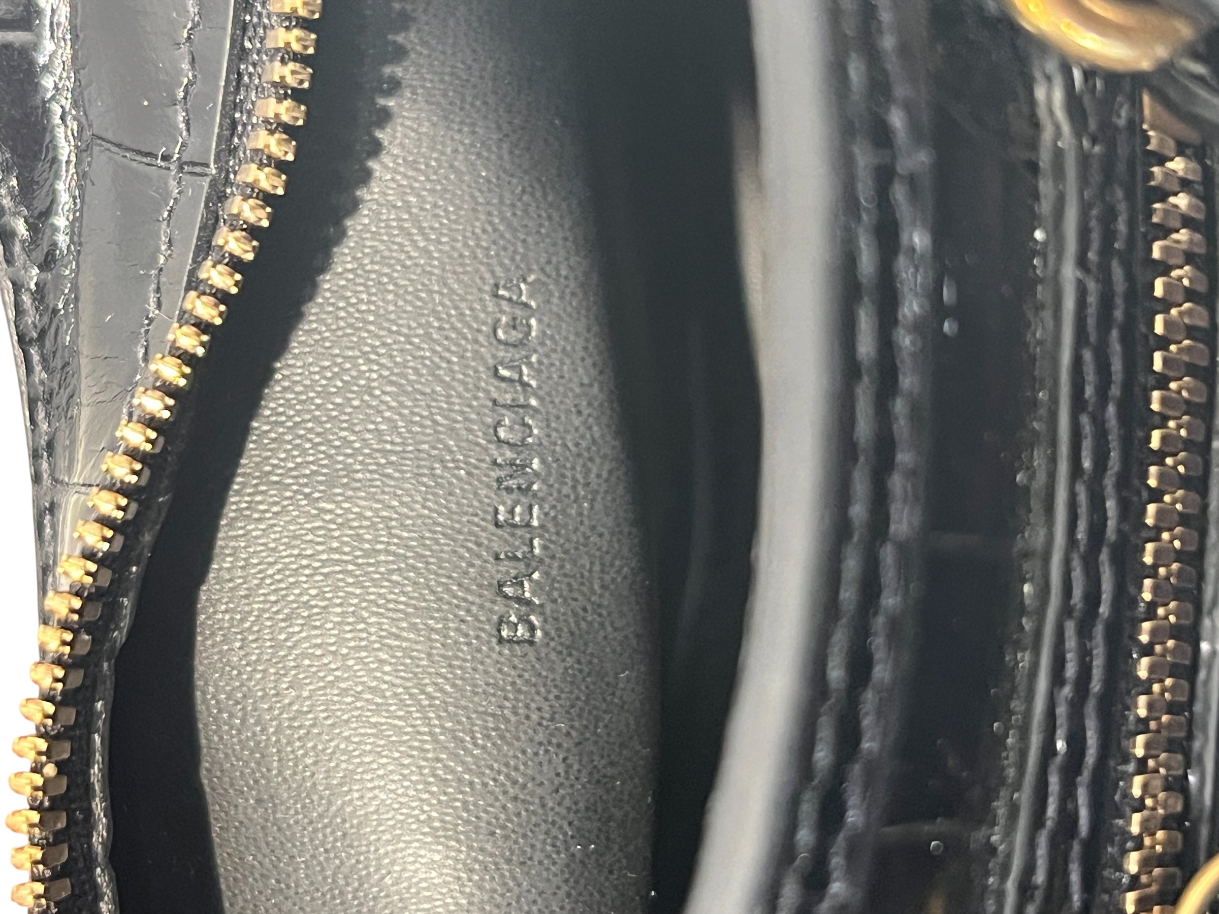 BALENCIAGA/Cross Body Bag/Leather/BLK/Croc embossed view 5