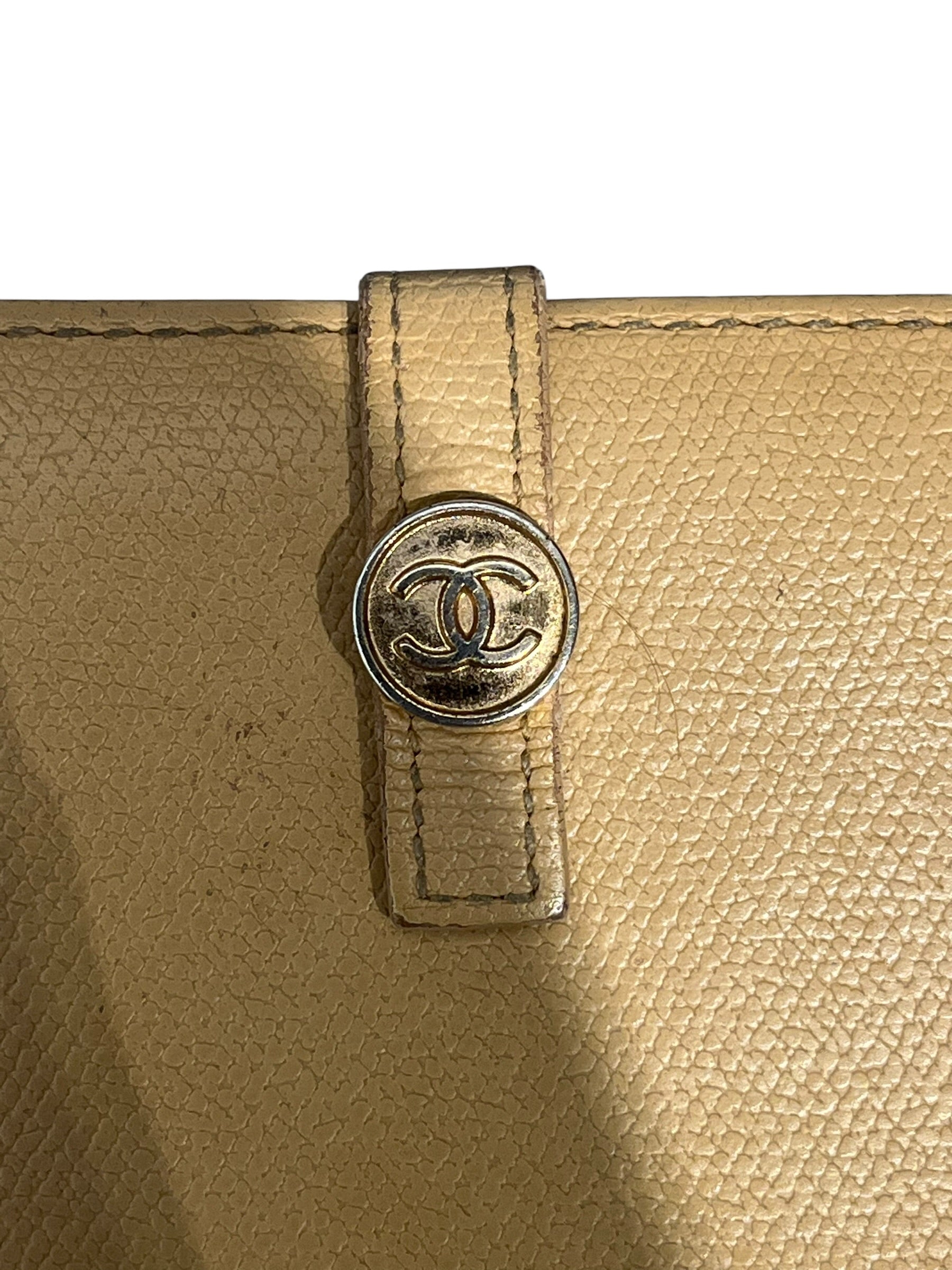 CHANEL/Bifold Wallet/Leather/CML/L's/GOLD DOUBLE C LOGO view 3