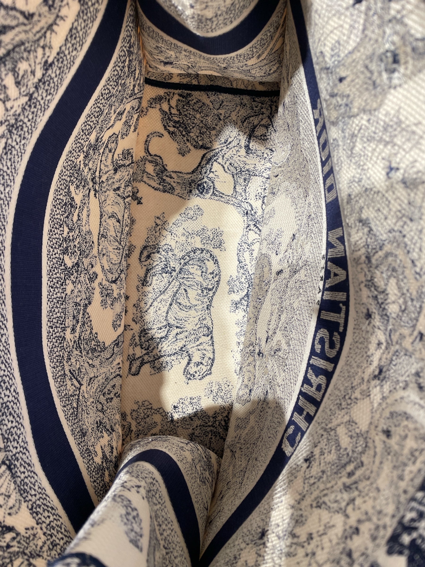 Christian Dior/Tote Bag/All Over Print/BLU/Book Tote Ecru and Blue Toile view 4