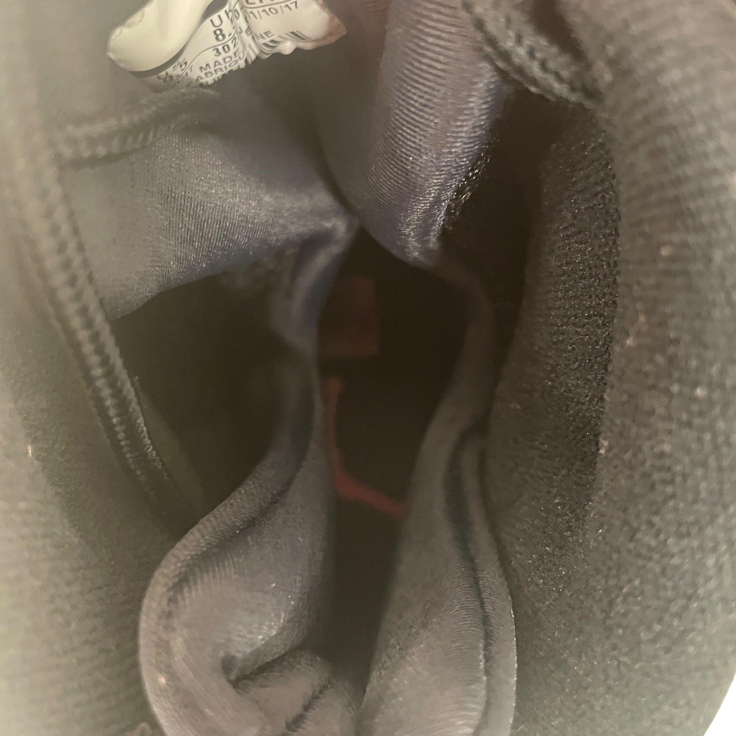 JORDAN BRAND/Hi-Sneakers/US 9.5/Leather/BLK/9 Retro Bred view 3