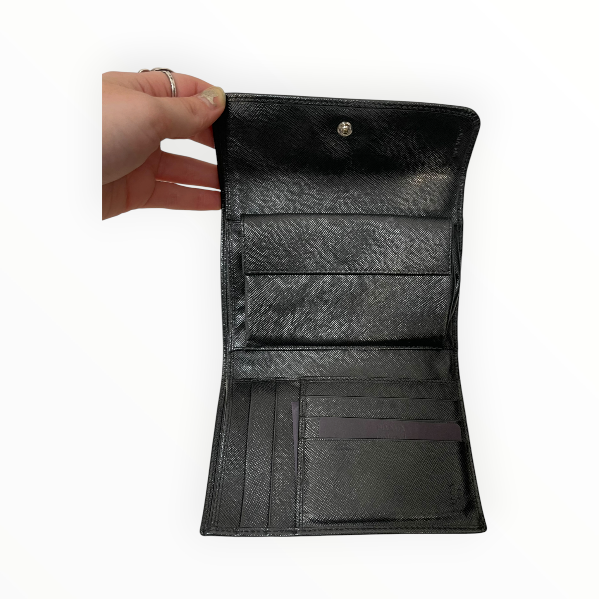 PRADA/Trifold Wallet/Leather/BLK/M's/saffiano multi compartment view 4