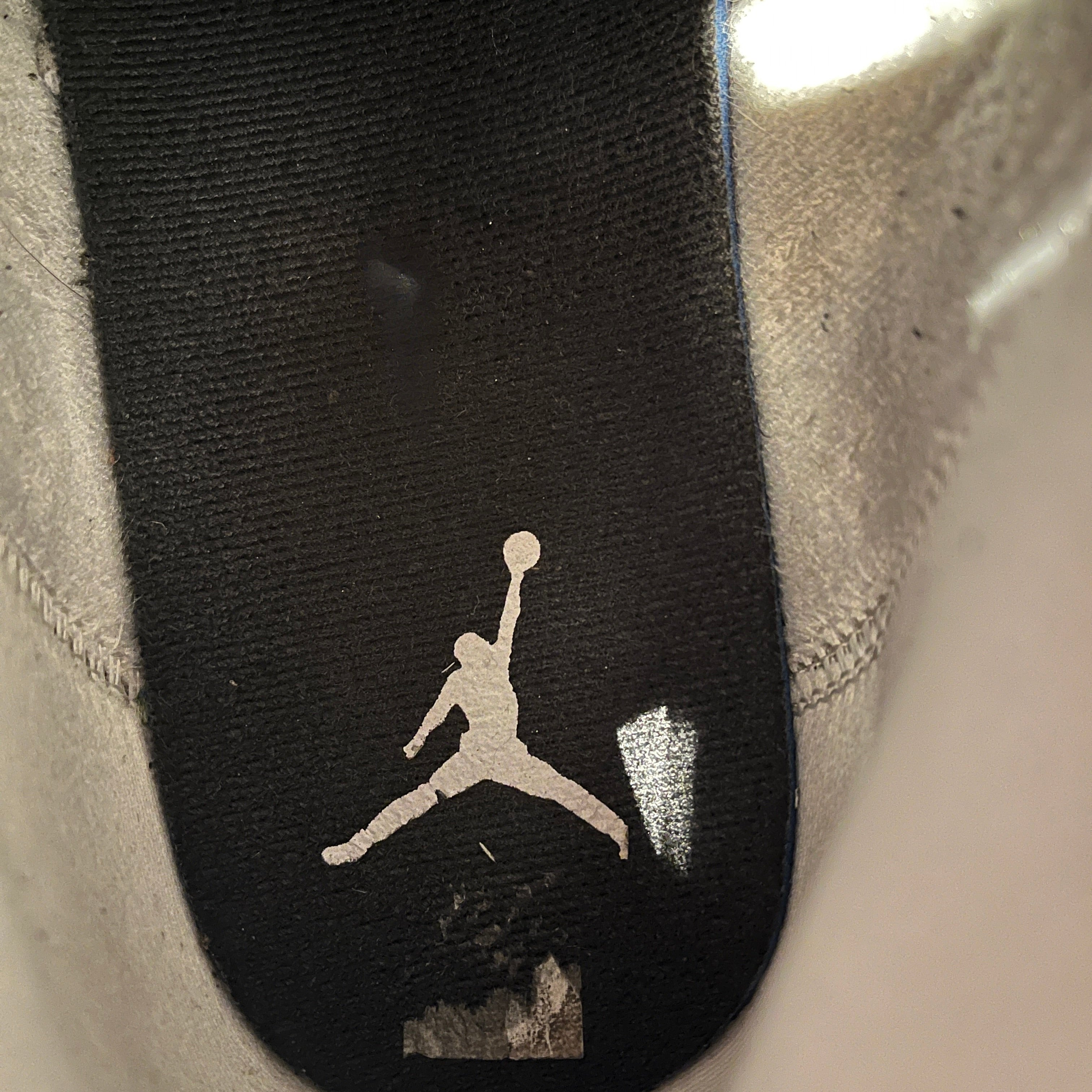 NIKE/Hi-Sneakers/US 11/Leather/PPL/JORDAN 13 LAKERS view 3