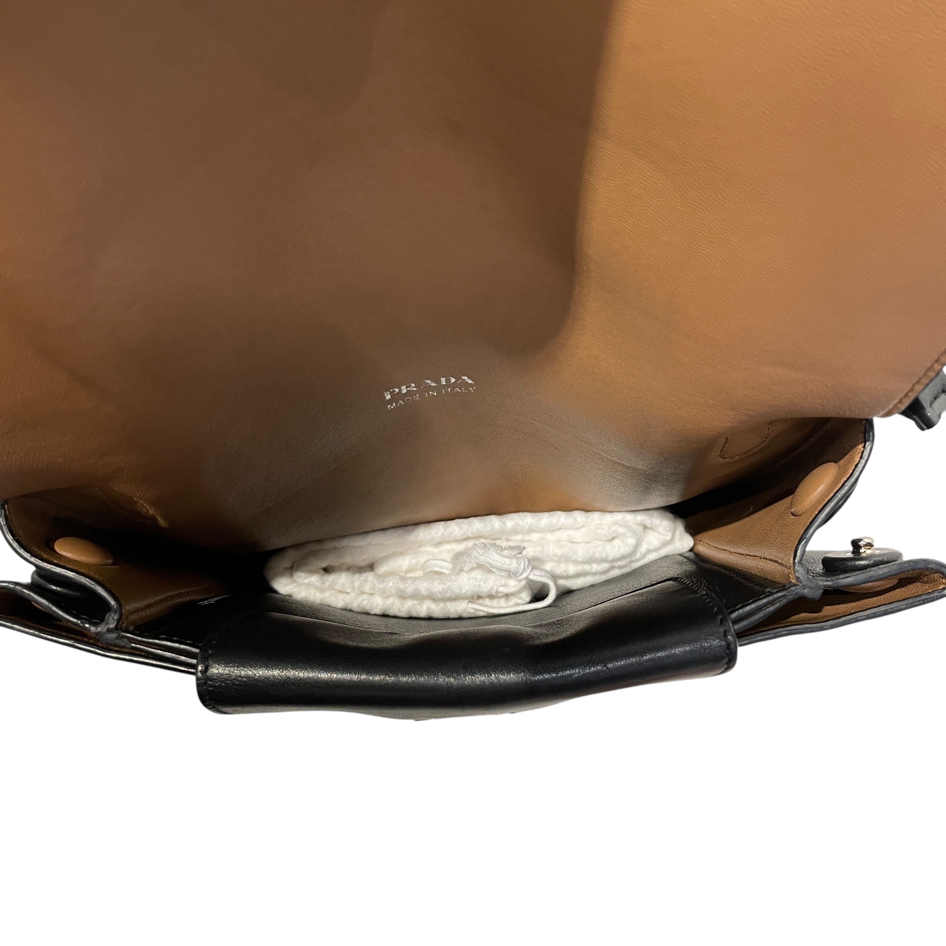 PRADA/Bag/Leather/BLK/double flap turn shoulder bag view 8