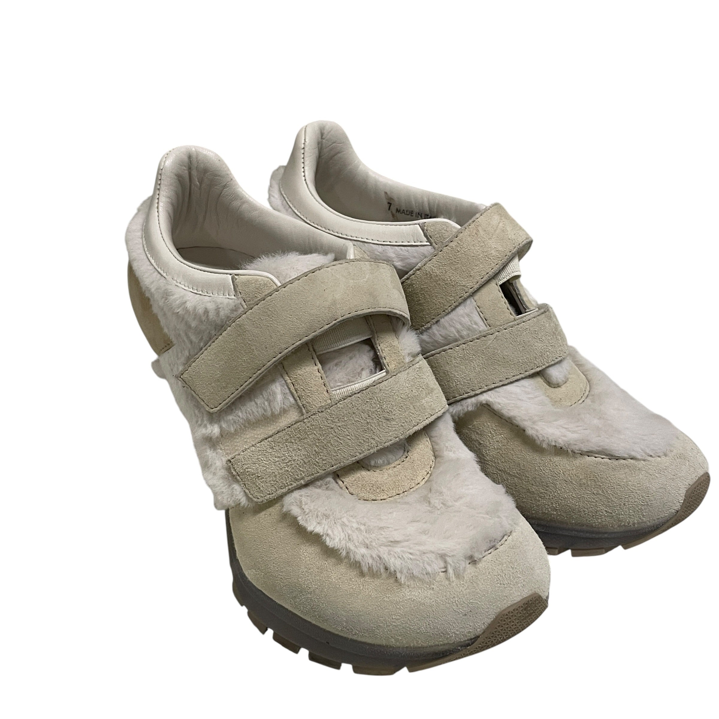 sneex/Heels/US 7/Fur/WHT/SUEDE WITH FUR/VELCRO STRAP view 1