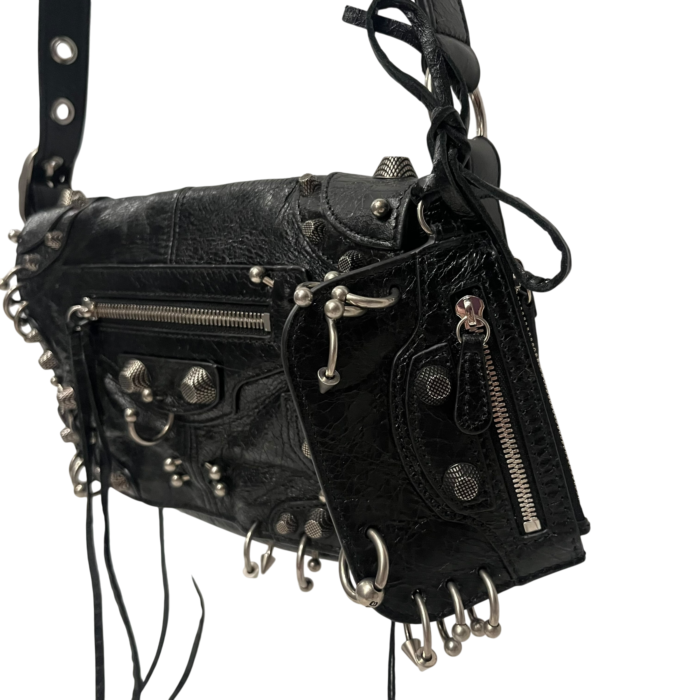 BALENCIAGA/Cross Body Bag/Leather/BLK/pierced view 3