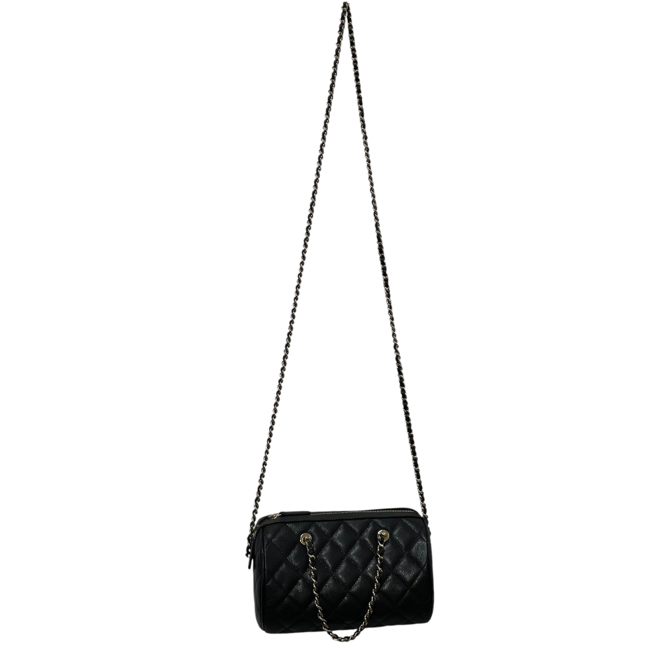 CHANEL/Cross Body Bag/Leather/BLK/MINI TIMELESS CLASSIC BARREL view 2