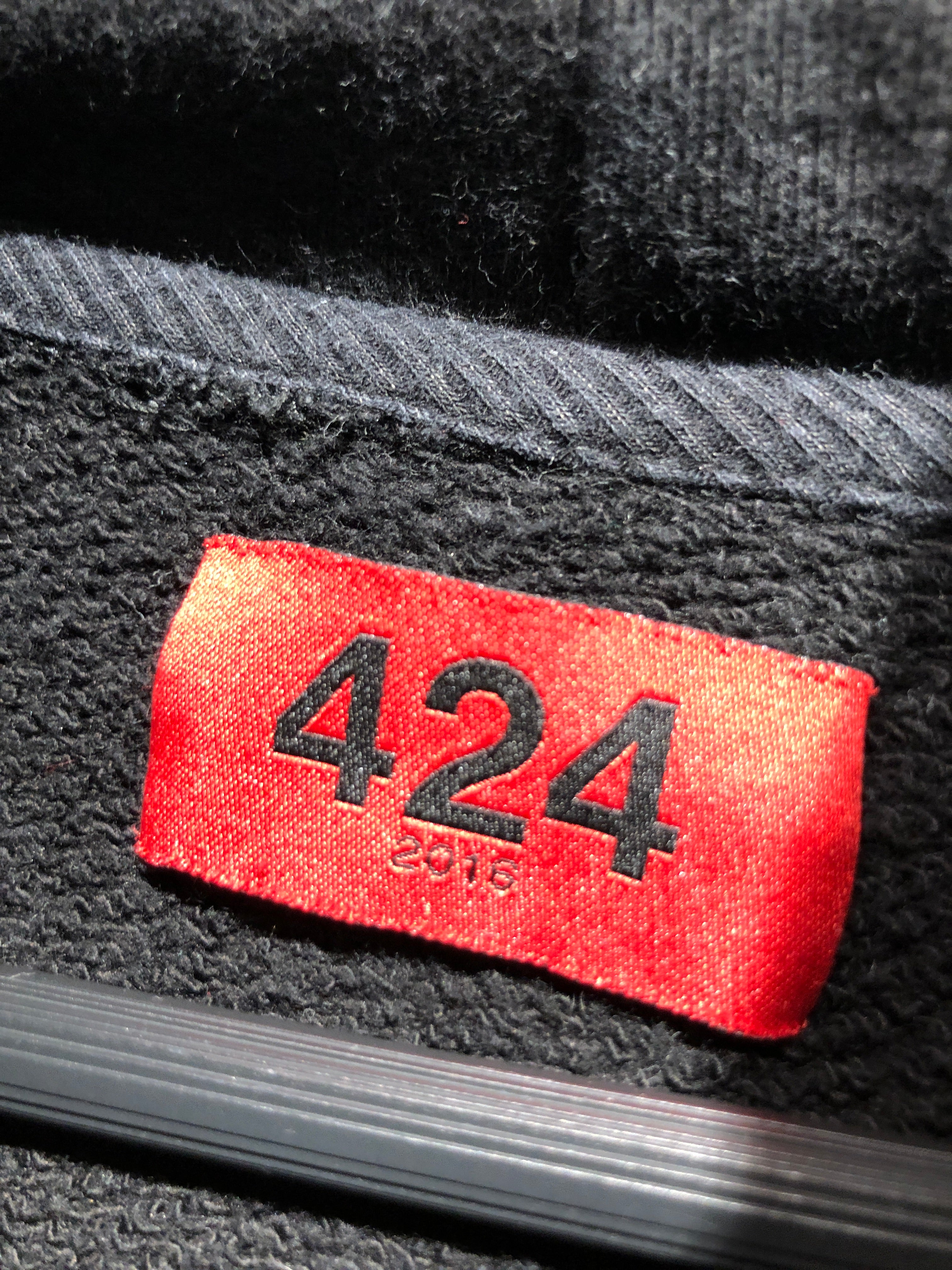 424(FourTwoFour)/Hoodie/M/Cotton/BLK/RED VELVET LOGO view 3