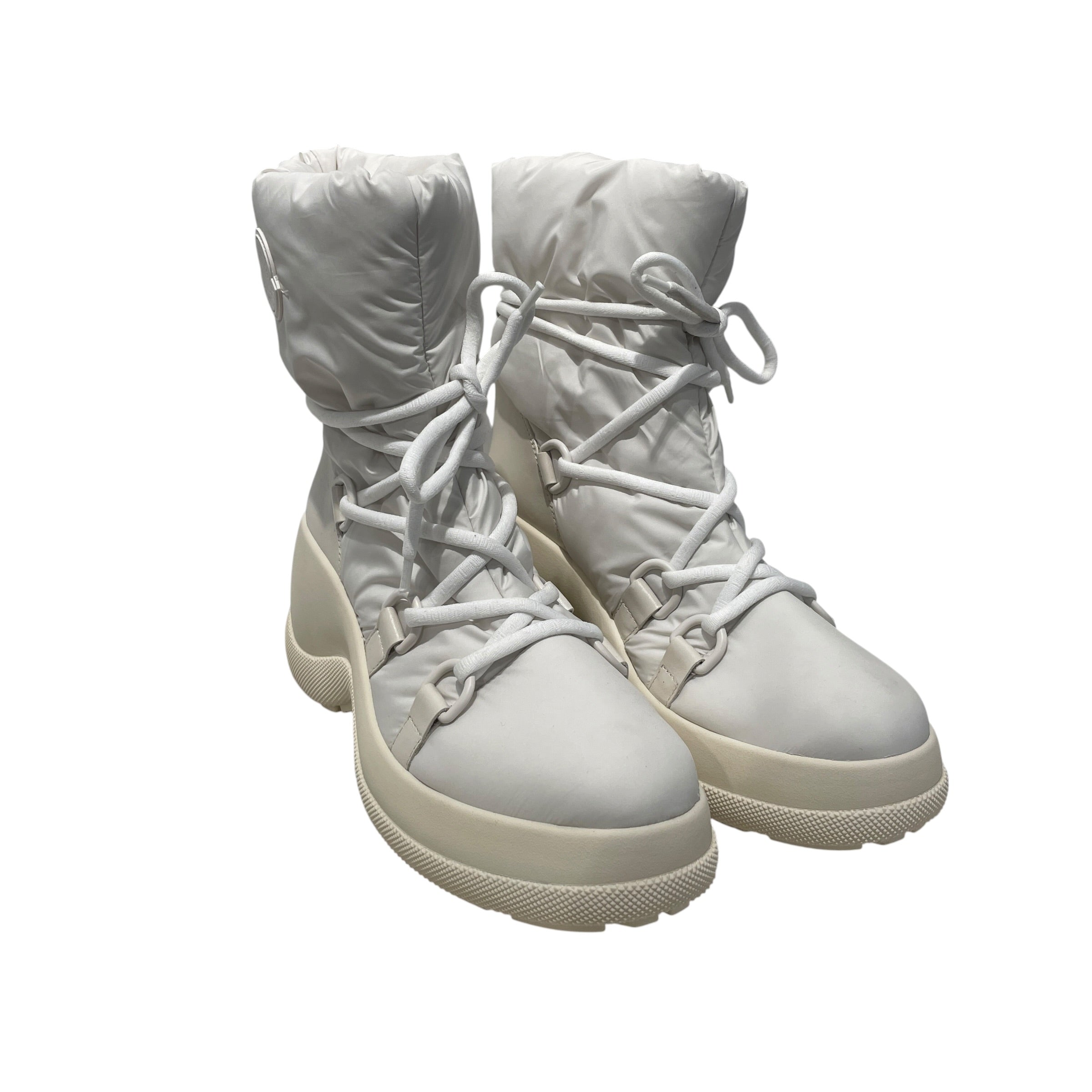 MONCLER/Boots/EU 39.5/Nylon/WHT/trailgrip gtx view 1