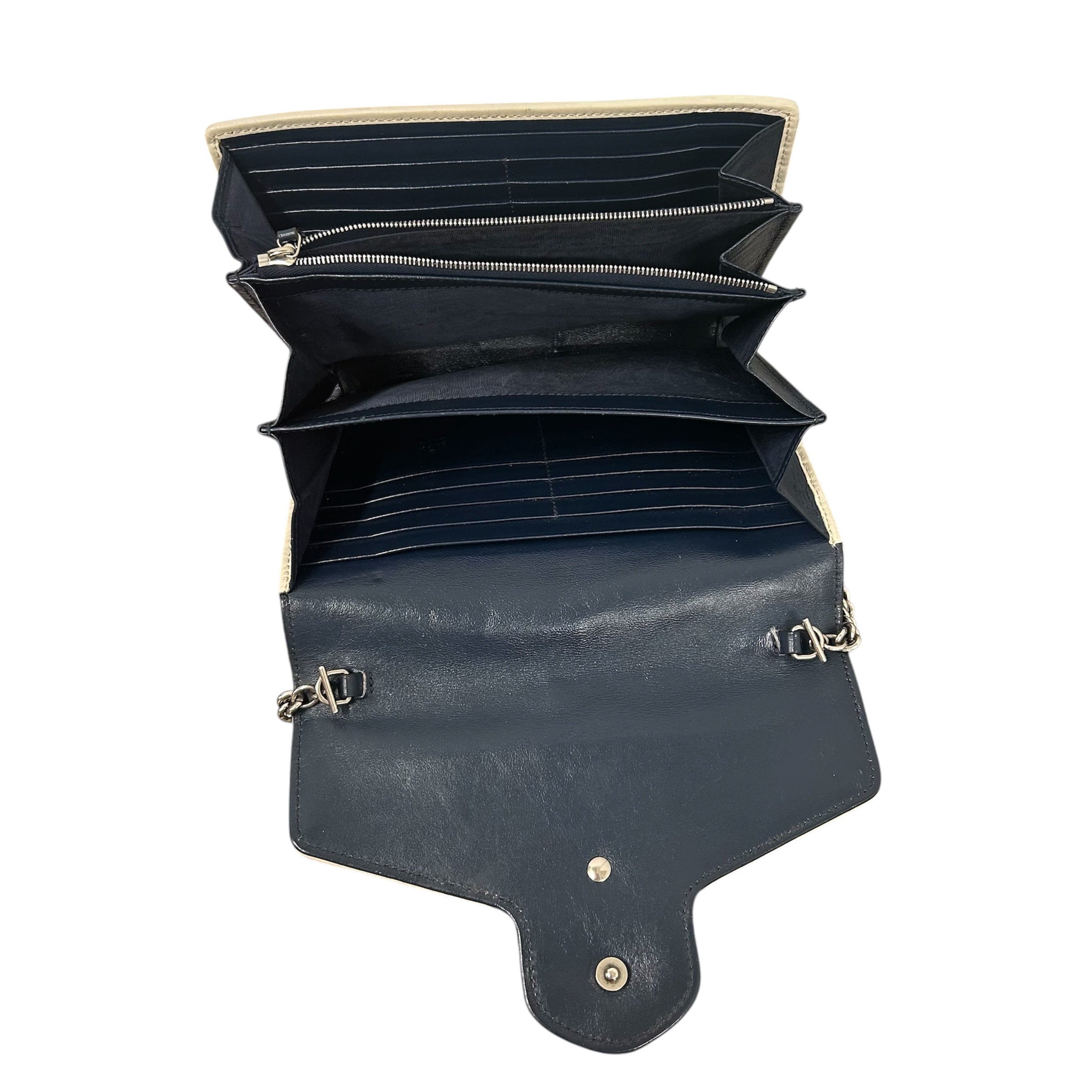 GUCCI/Bag/NVY/Marmont Chevron view 6