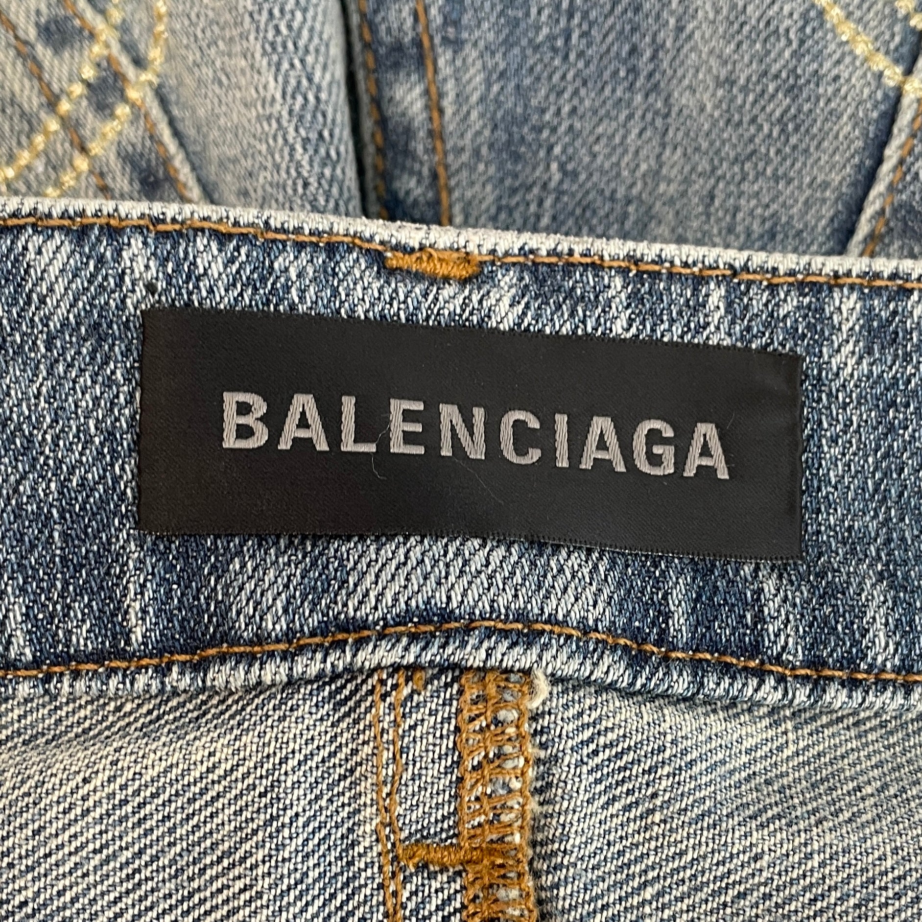 BALENCIAGA/Straight Pants/26/Denim/IDG/2024 BOOTED FADED DENIM WHT view 3