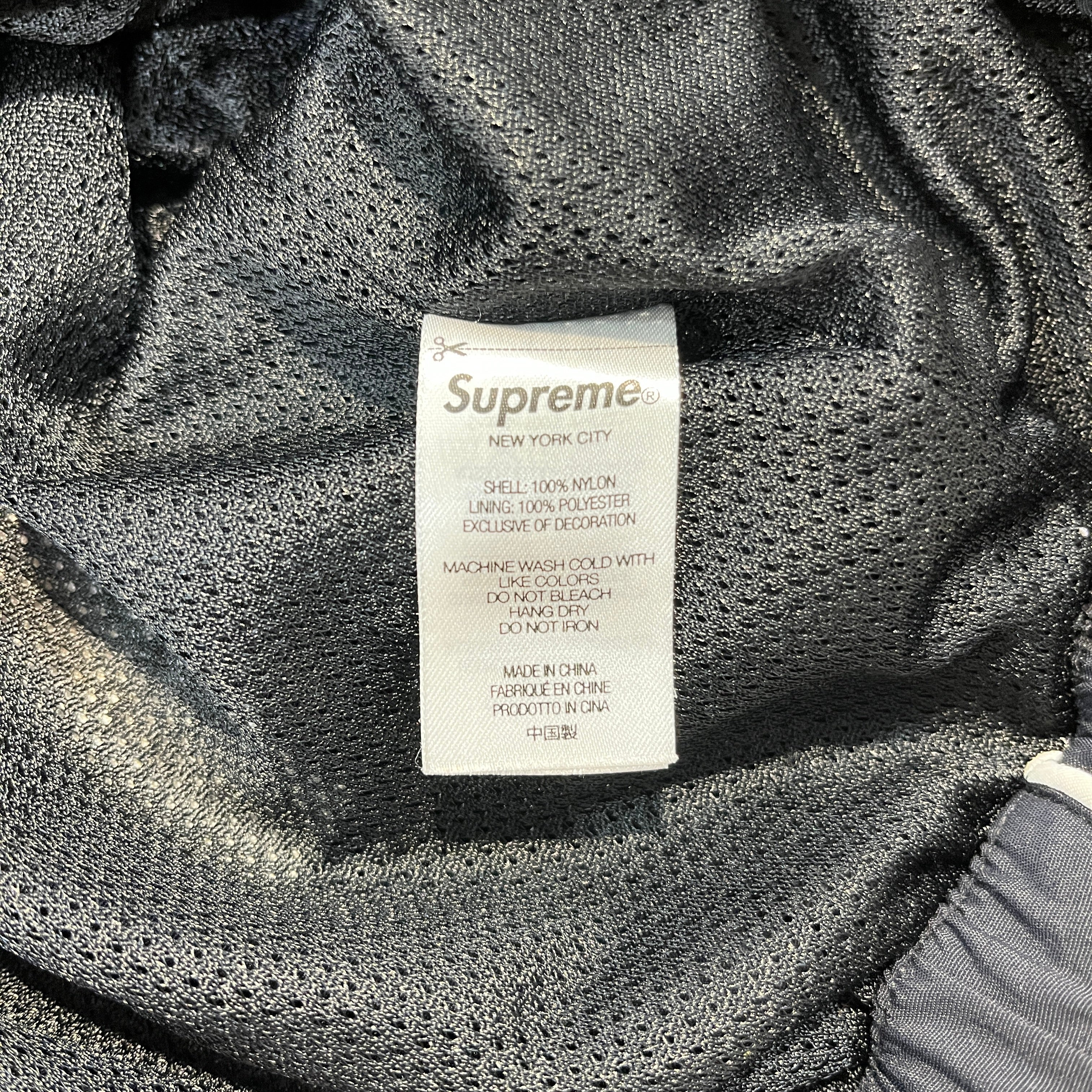 Supreme/Zip Up Hoodie/S/Nylon/BLK/Umbro Supreme view 4