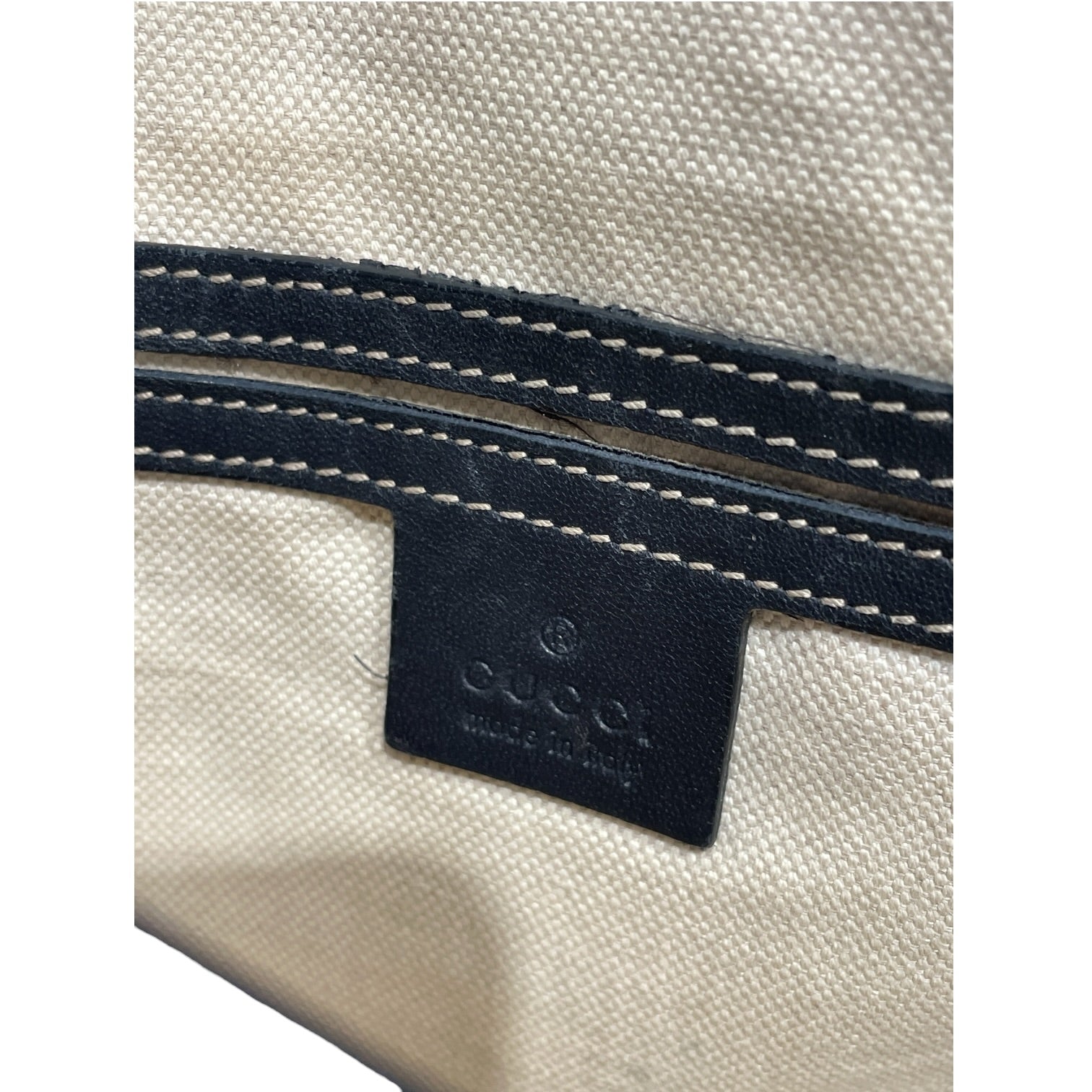 GUCCI/Cross Body Bag/Monogram/MLT/SUPREME CANVUS view 3