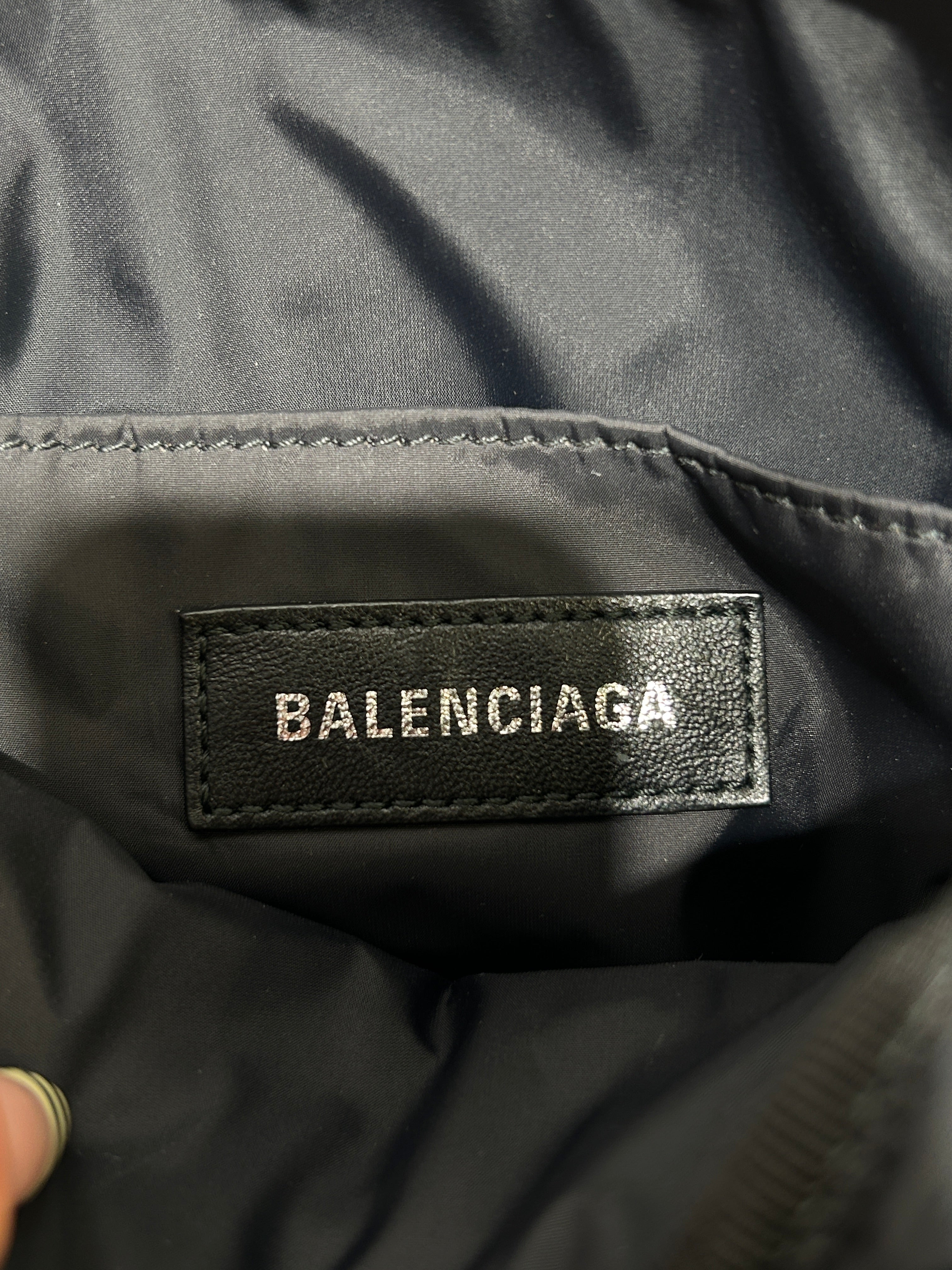 BALENCIAGA/Cross Body Bag/BLK/CROSSBODY BACKPACK SMALL view 3
