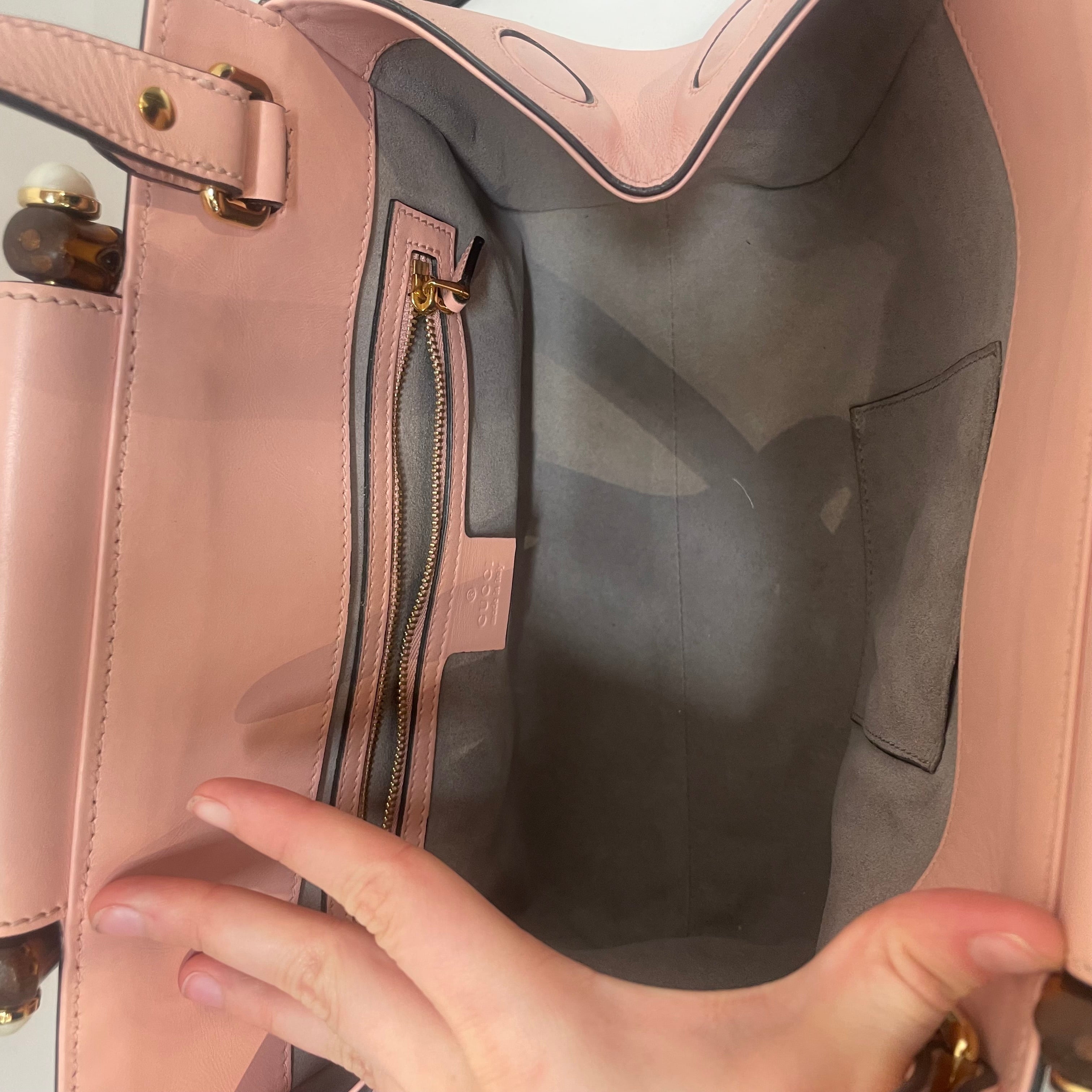GUCCI/Hand Bag/Leather/PNK/faux pearl nymphaea crossbody view 4