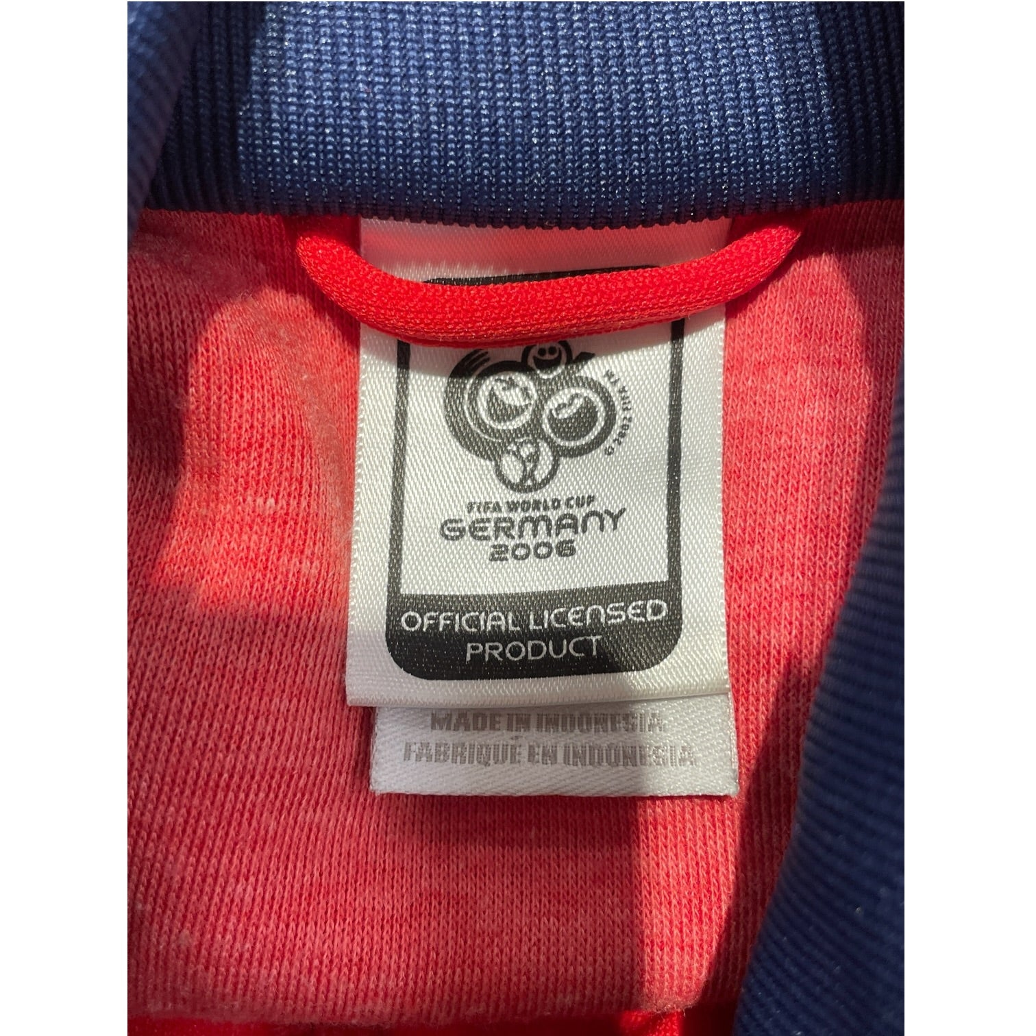adidas/Jacket/M/Polyester/RED/ADIDAS ENGLAND 2006 FIFA WC view 3