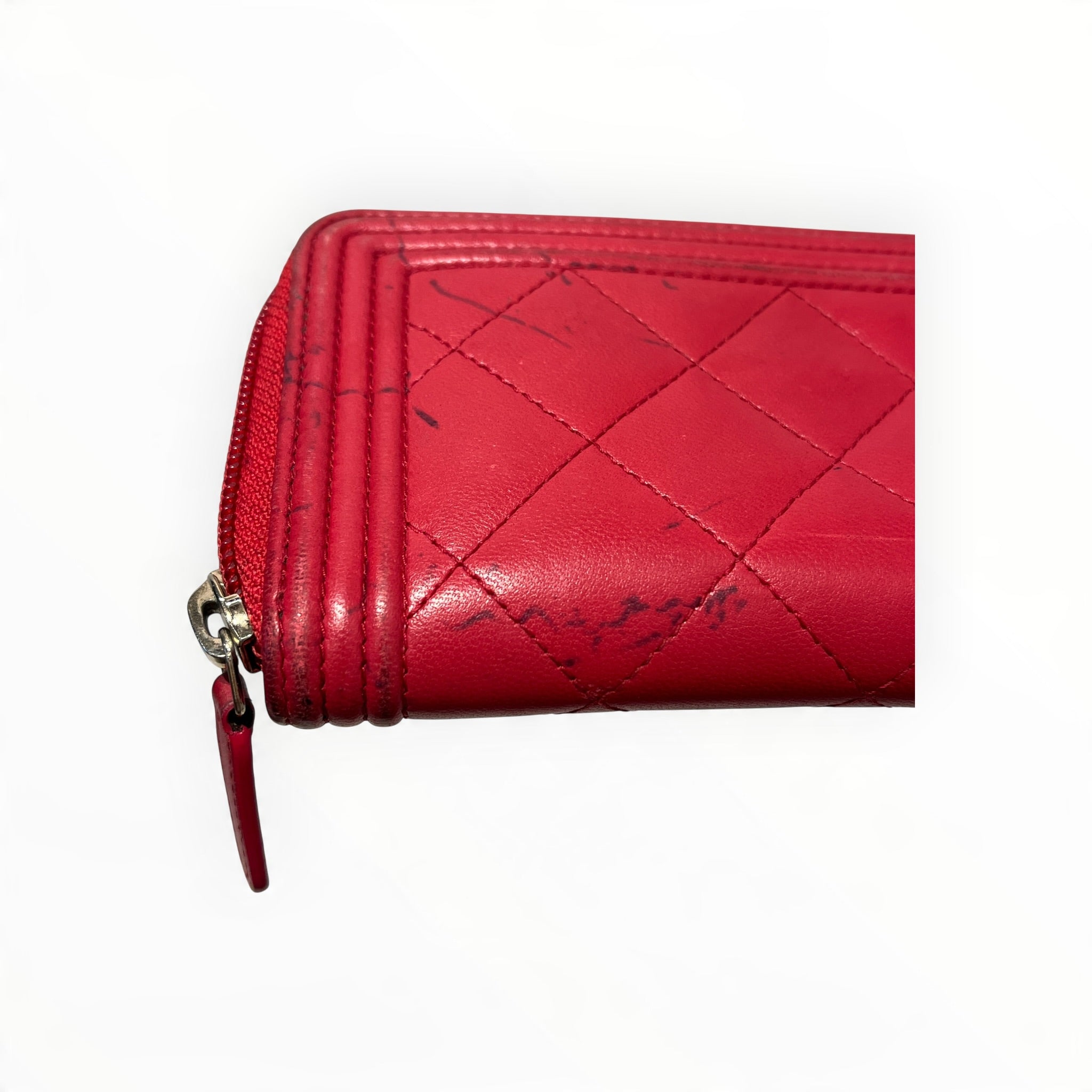 CHANEL/Wallet/Leather/RED/L's/BOY WALLET QUILTED view 10